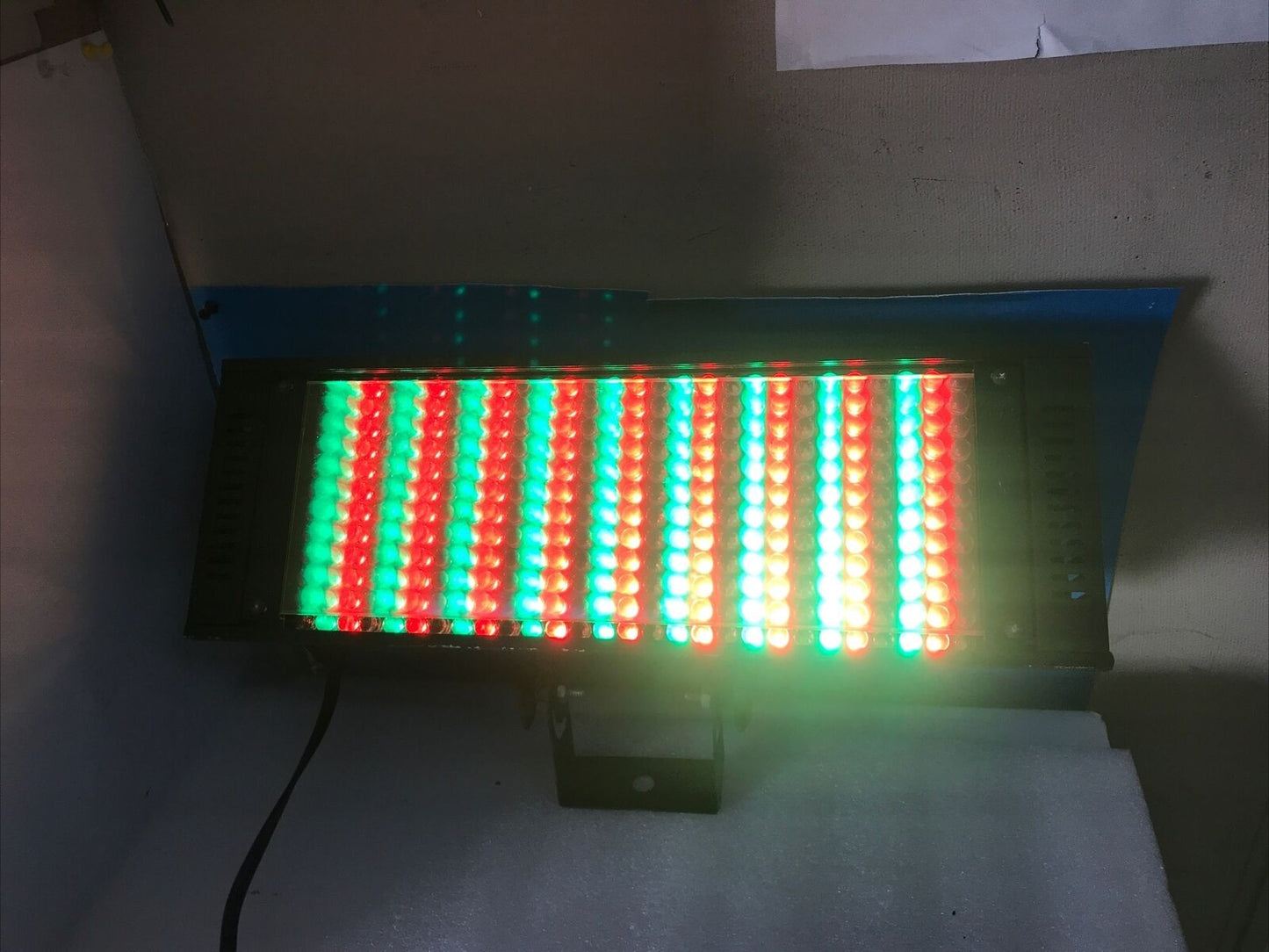 DMX512 LED Bar Stage Light with Mounting Bracket