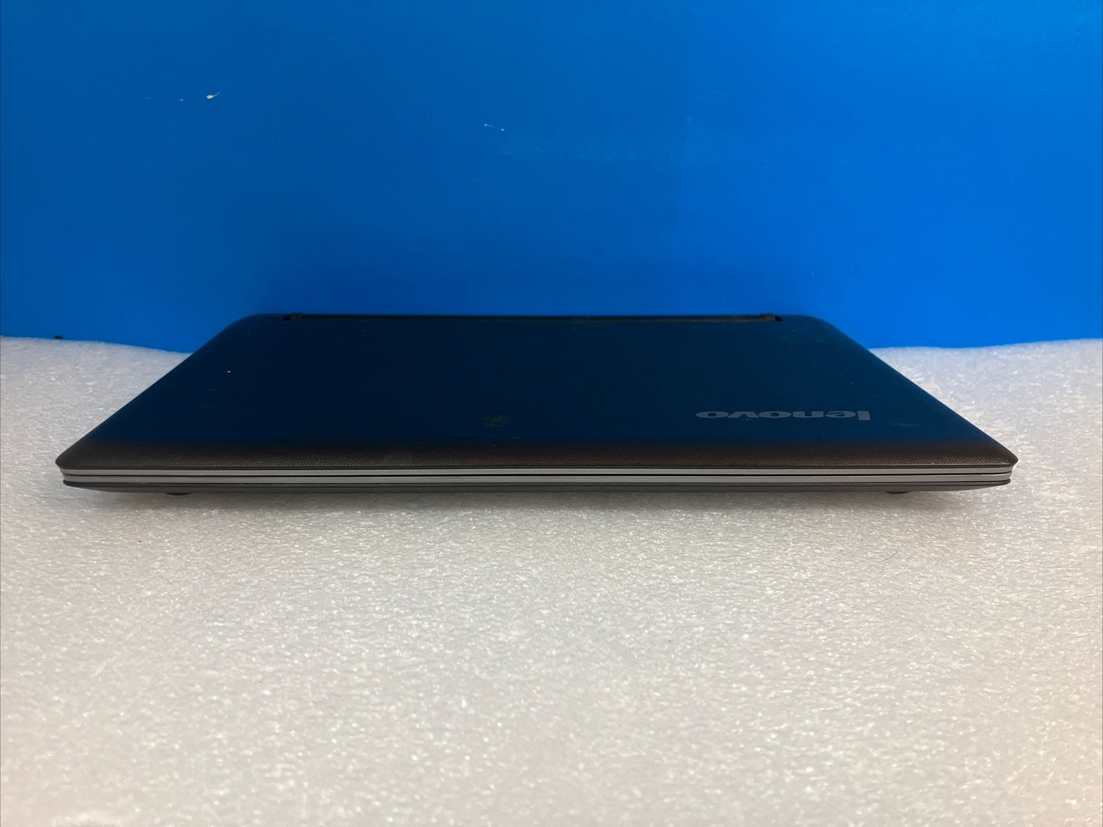 Lenovo IdeaPad Flex 10 Touchscreen Laptop Celeron N CPU, 2GB RAM (Bad Battery) ~