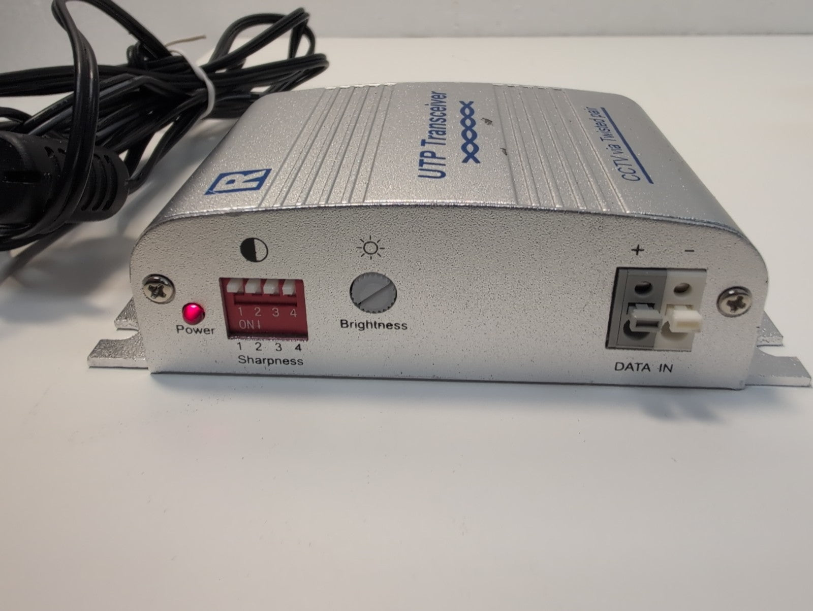 🔥 UTP TRANSCEIVER CCTV via Twisted pair VT98334R -