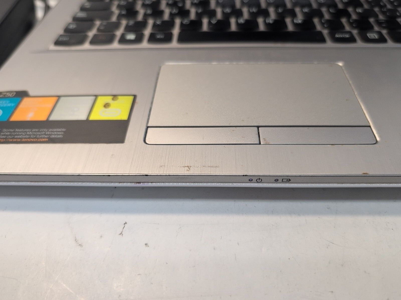 🔥 (AS IS, HINGE ISSUE) Lenovo Z50-70 15.6" LAPTOP  i7-4510U /4GB RAM/NO SSD -
