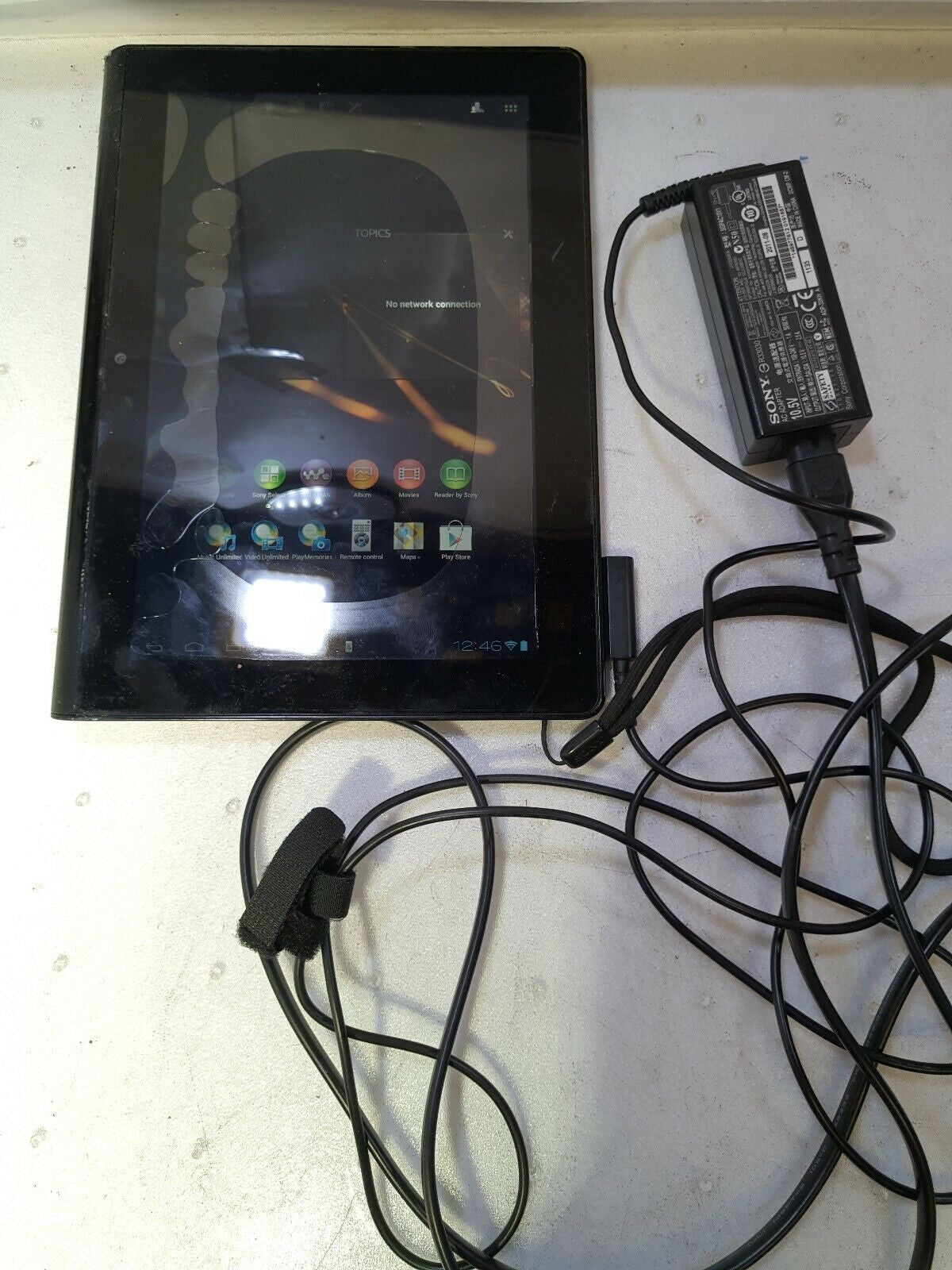 - SONY TABLET DEVICE SGPT111CA/S  WIFI 9.4" BLACK ANDROID W/ADAPTER (FOR PARTS)
