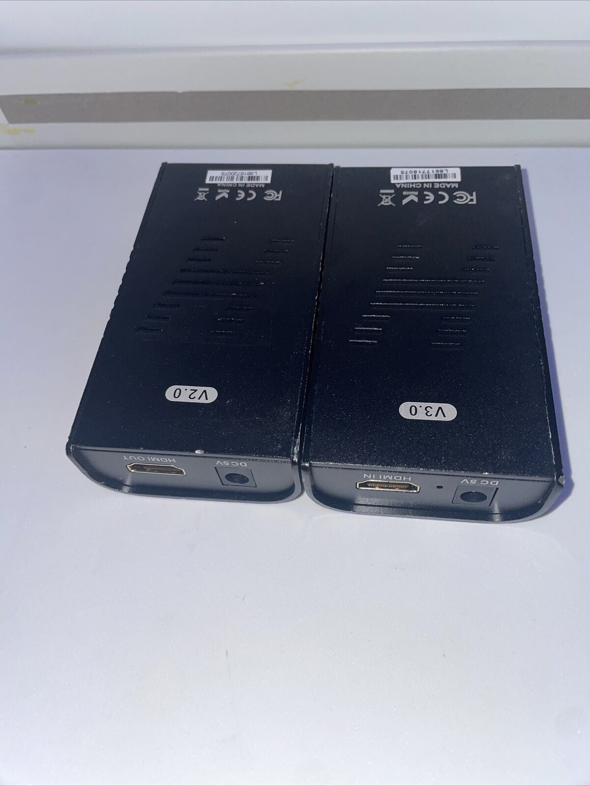HDMI EXTENDER (TX SENDER AND RX RECEIVER)- with power adapters