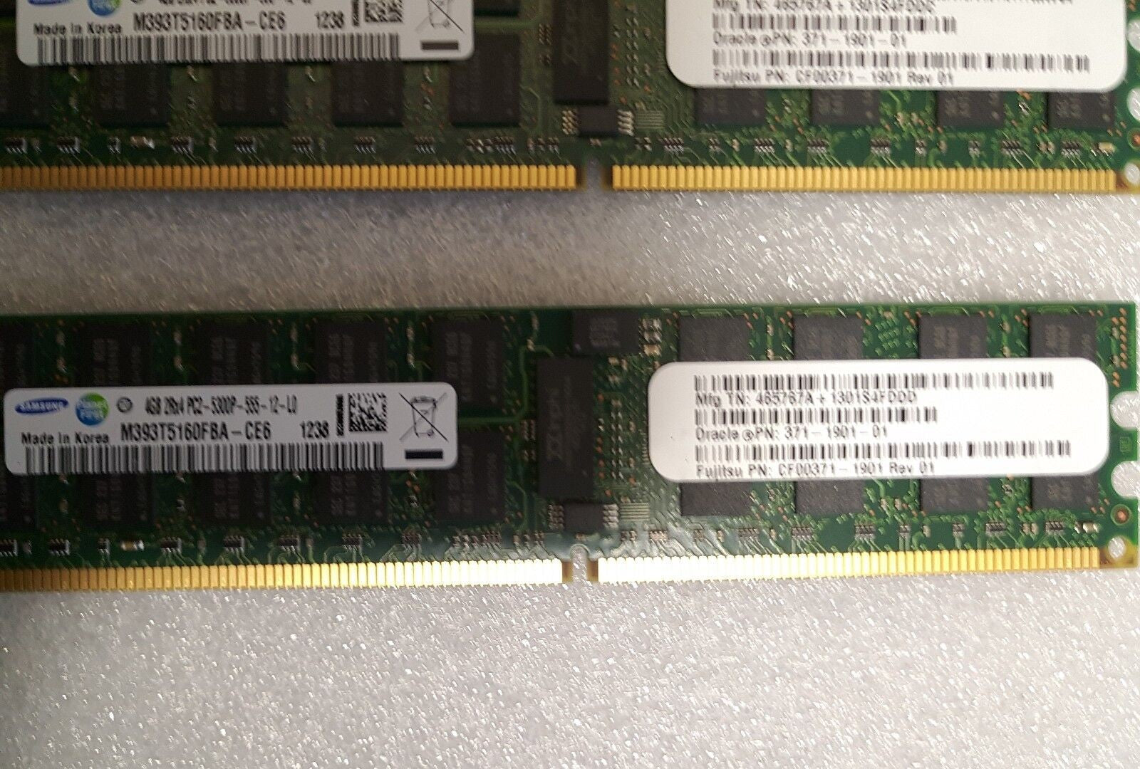 -8GB (2x4 GB) ORACLE 371-1901 Memory Kit M393T5160FBA-CE6 PC2-5300P SERVER RAM  