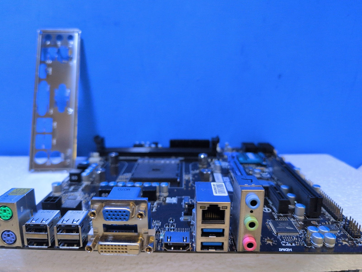 MSI A88XM-E35 Micro-ATX AMD FM2+ Motherboard MS-7721 DDR3 -