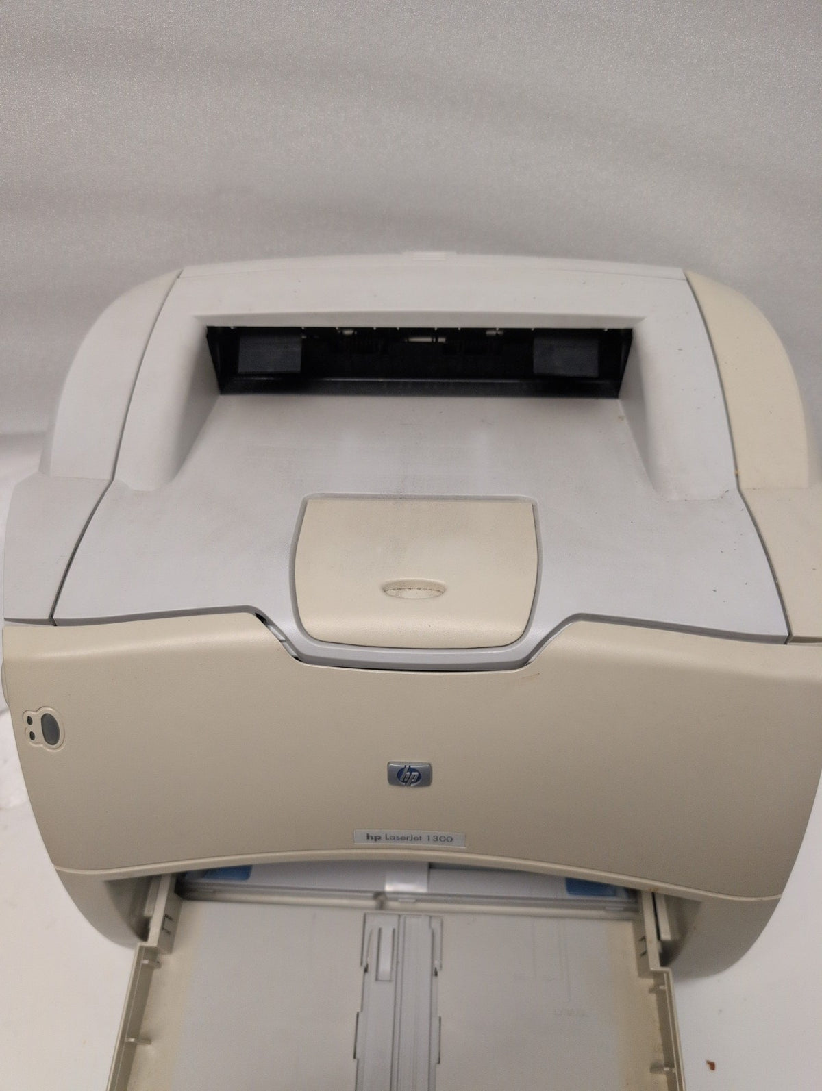 🎸 HP LaserJet 1300 Q1334A Monochrome Laser Printer, Parallel/USB 144K pages