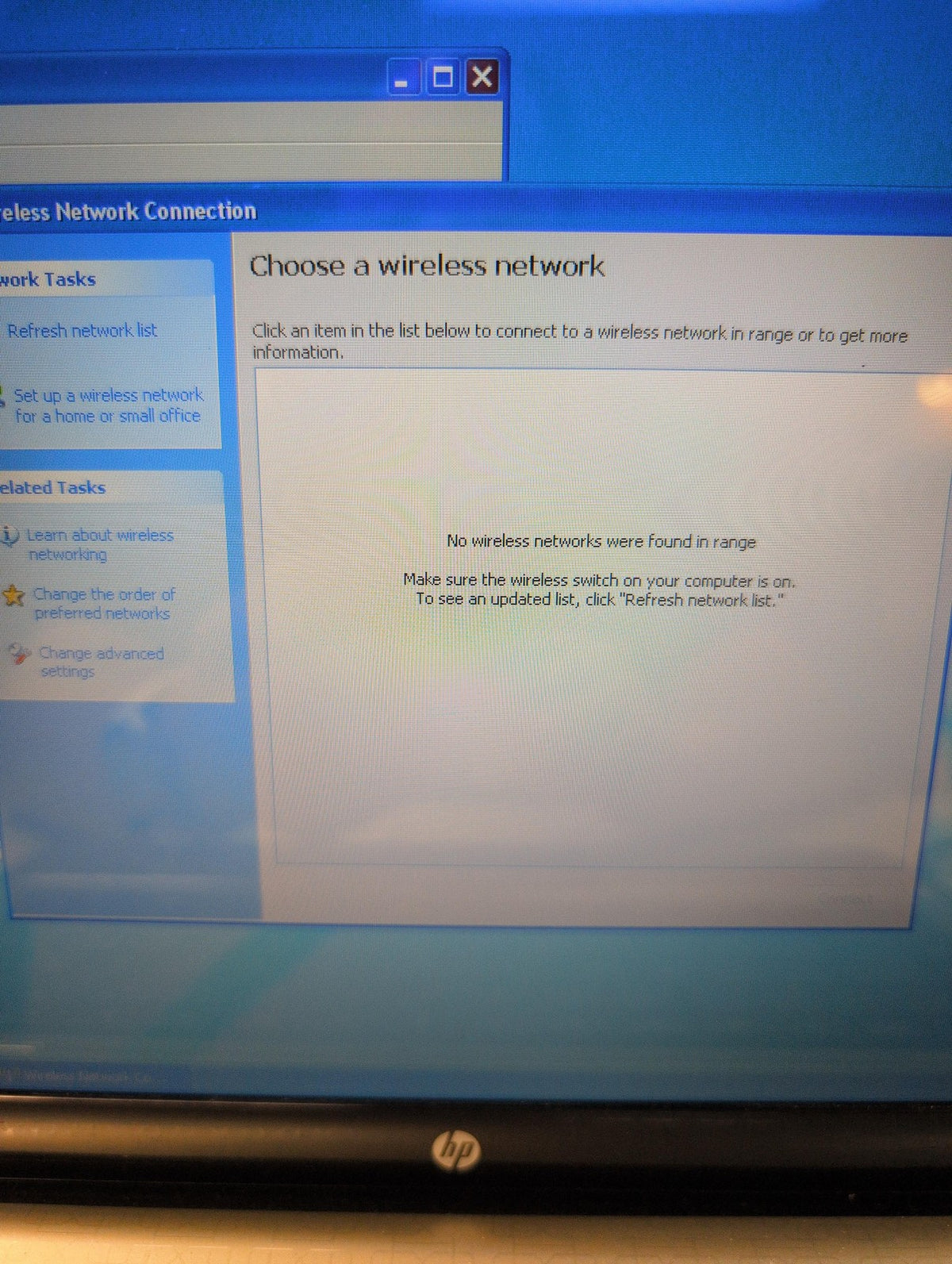 🎸 HP Pavilion dv5 15.6" Laptop AMD Turion II P540/4GB/ 320GB HDD/WINXP  (READ)