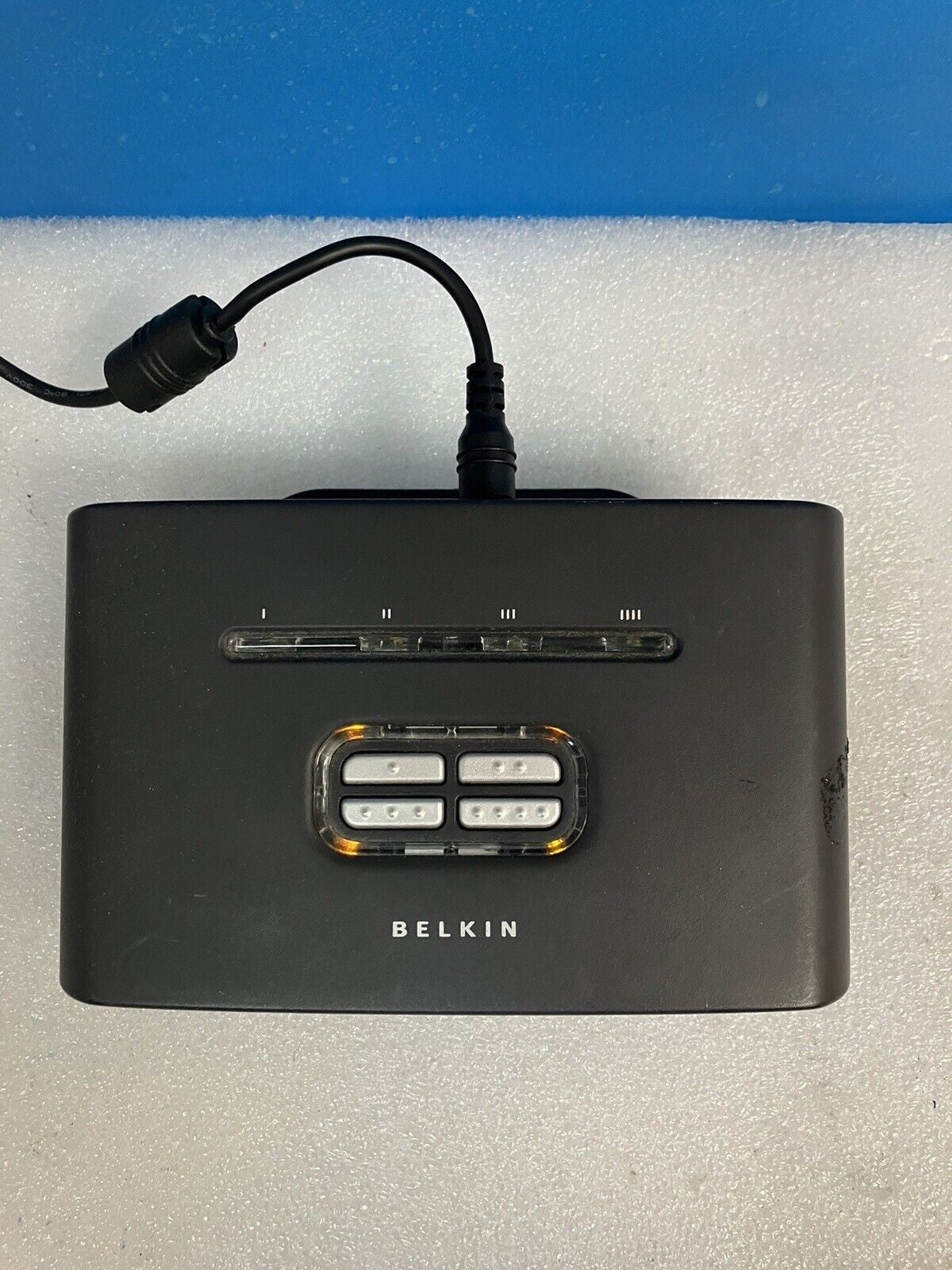 ~ Belkin 4x4 USB Peripheral 4-Ports External USB Peripheral Sharing Switch W/ AC