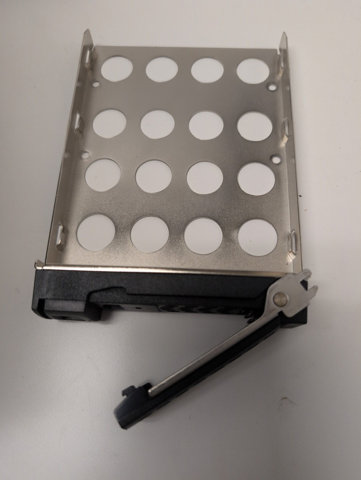 🎸 NETGEAR ReadyNAS RNDP6000 RND-6B 6-Bay Network Storage Server No Drives