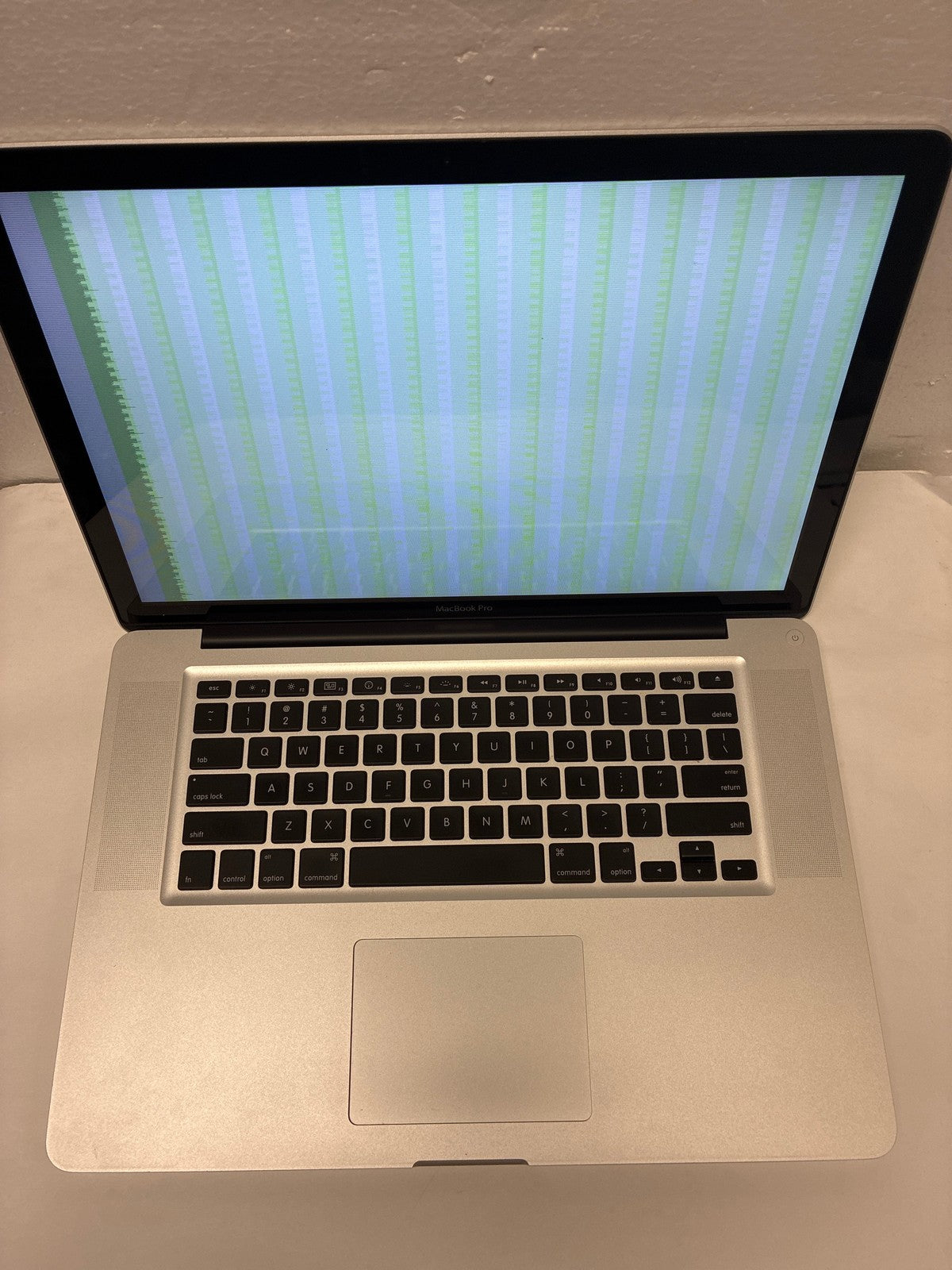 🔥 Apple MacBook Pro 15-inch A1286 2010 Silver Aluminum Laptop Intel Core i5