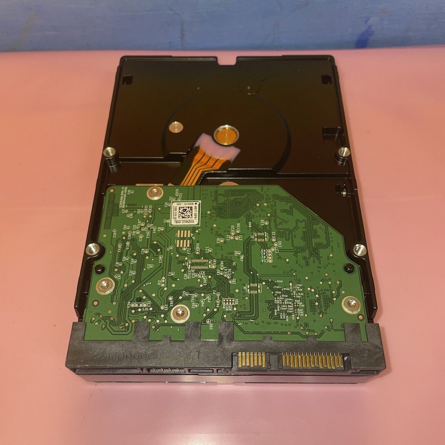 WD SATA ExpressConfidentialPrototype Il (128GB SSD+ 4GB HD)  WD40E06P