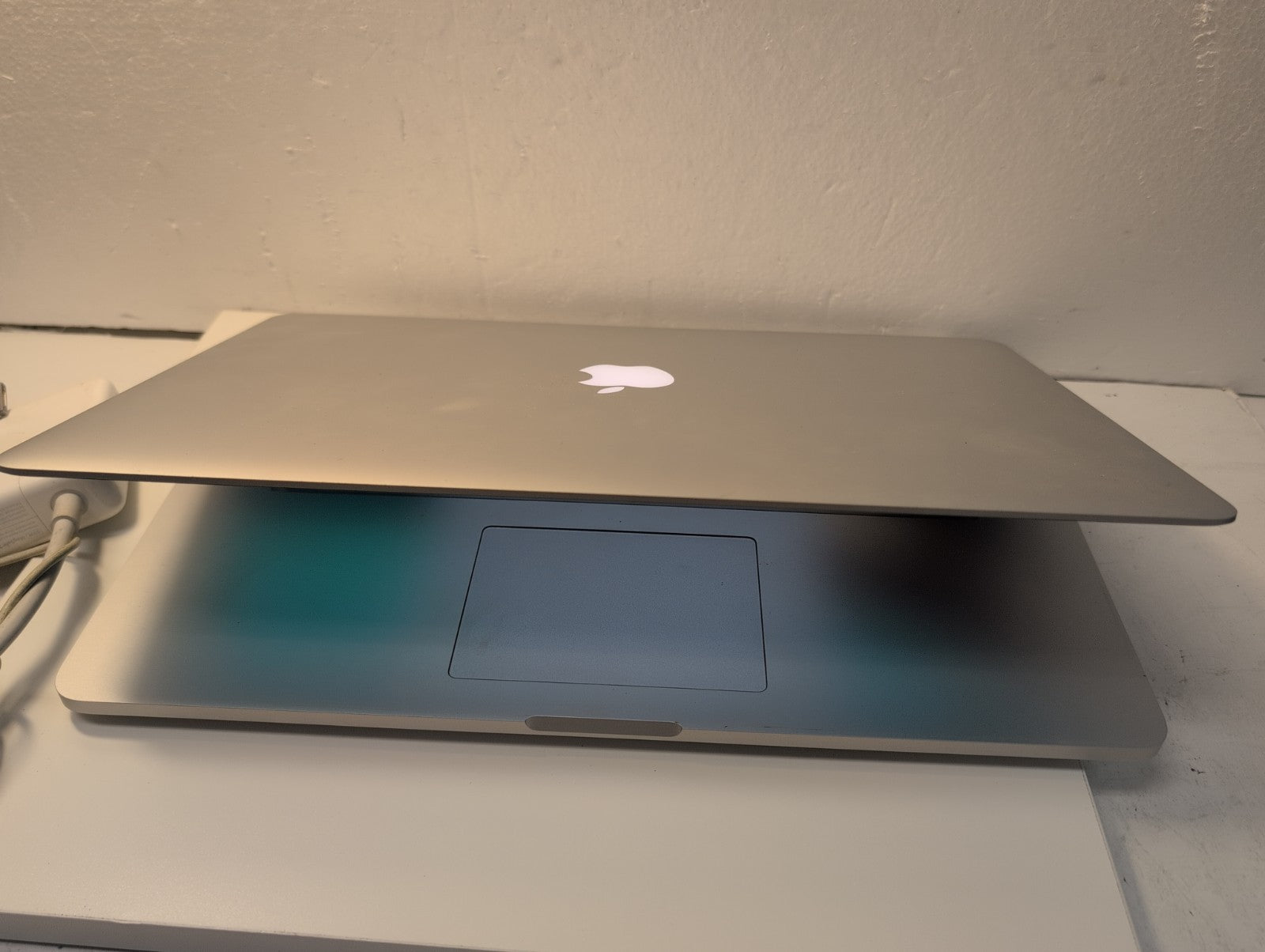 🔥(NICE) Apple MacBook Pro 2015 15" Retina/ i7-2.2GHz/16GB RAM/256GB SSD/12. 7 -