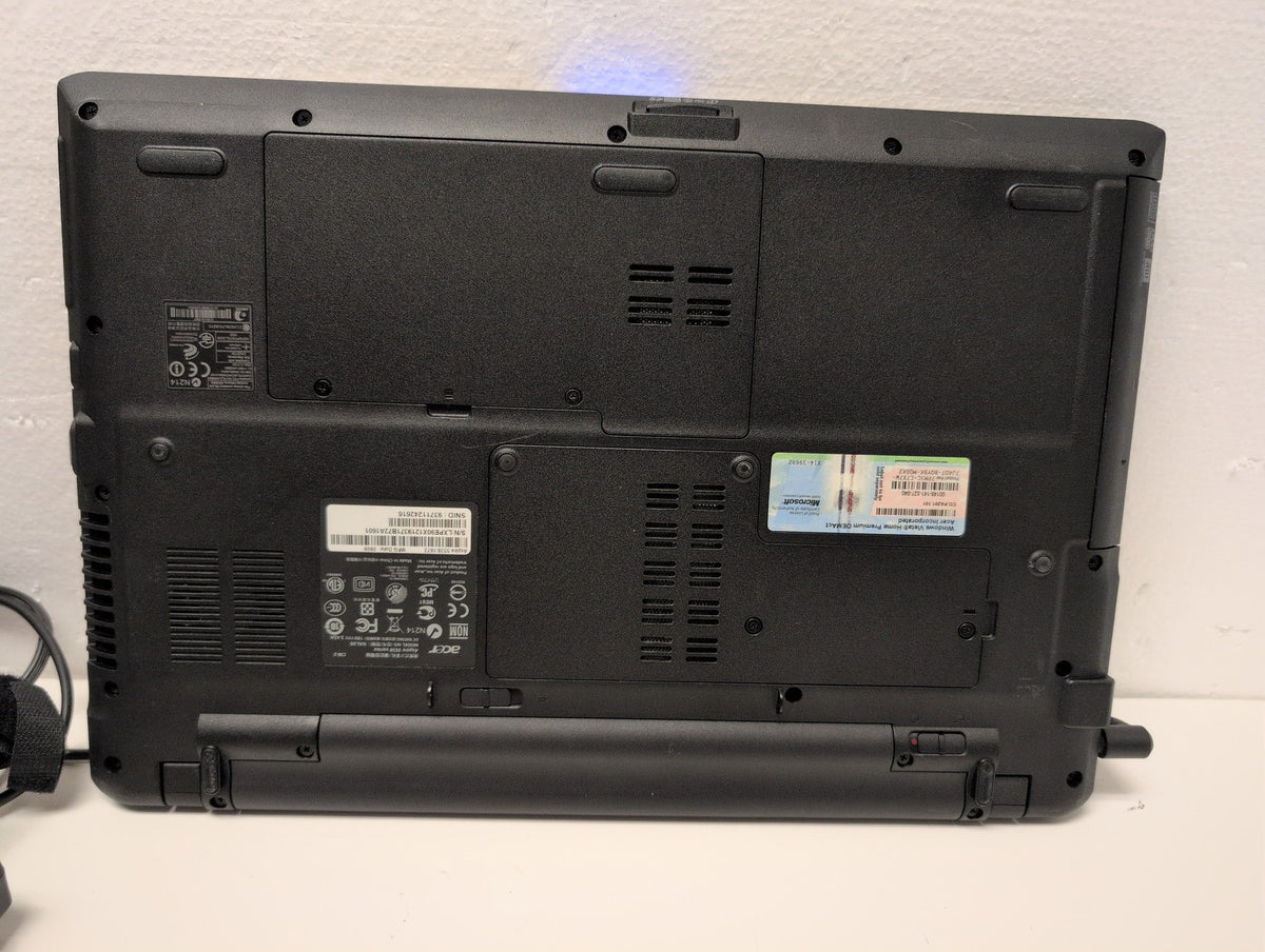 Acer Aspire 5538 15.6" Laptop AMD Athlon L310 CPU / 4GB RAM/ 250GB HDD/ Win10 -