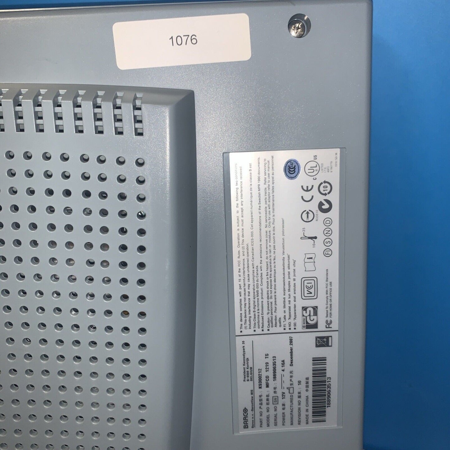 Nice ~ Barco MFCD 1219 TS K9300212 19" Medical LCD Monitor