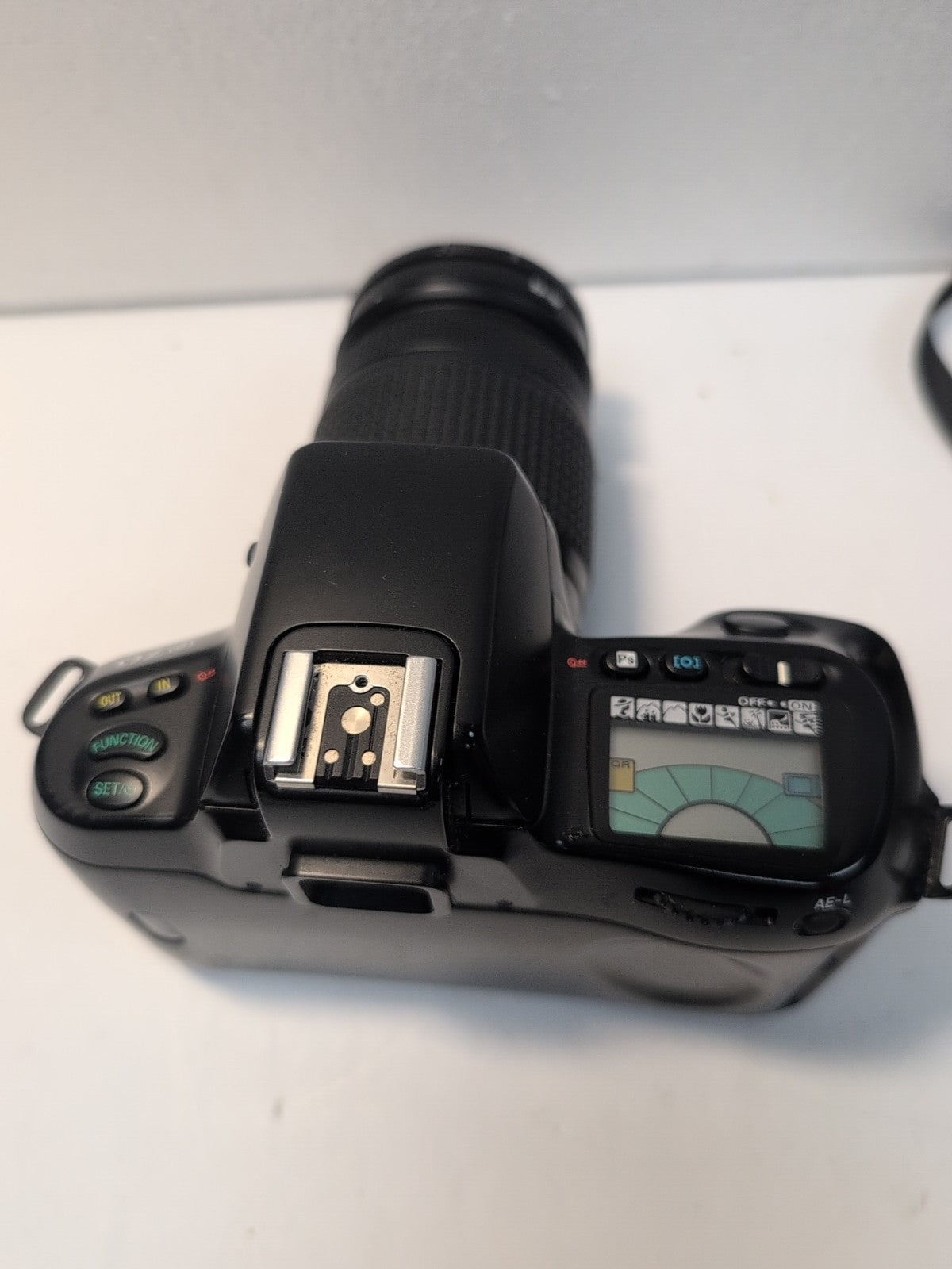 Nikon F70 SLR 35mm Film Camera with Nikon AF Nikkor 28-80 mm Lens (No Battery) -