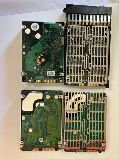 ~ 4x Mixed brand SAS HDD. Hitachi 900GB 10K, HP 72GB 10K, 2x Seagate 10K.3 146GB