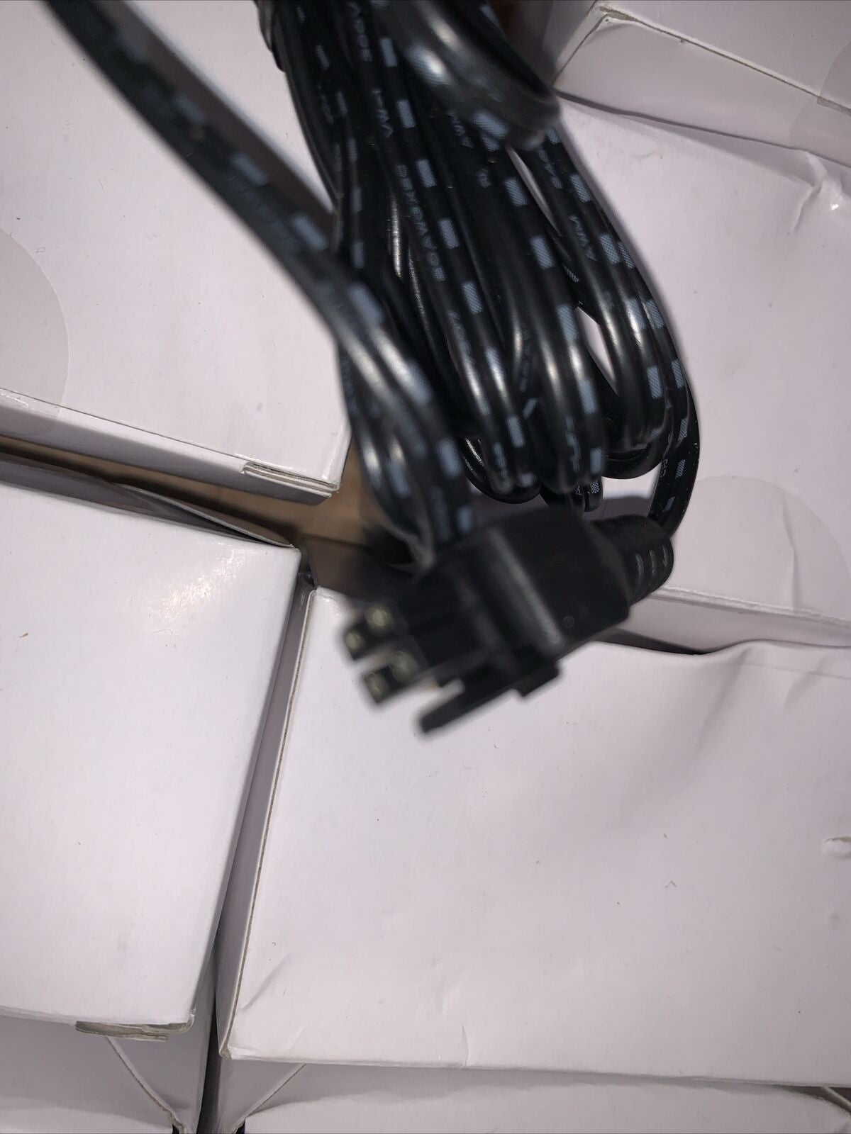 (1x ) HON-KWANG POWER SUPPLY  110~240V HK-AB-120A150-US 12V 1.5mA 4-pin Plug
