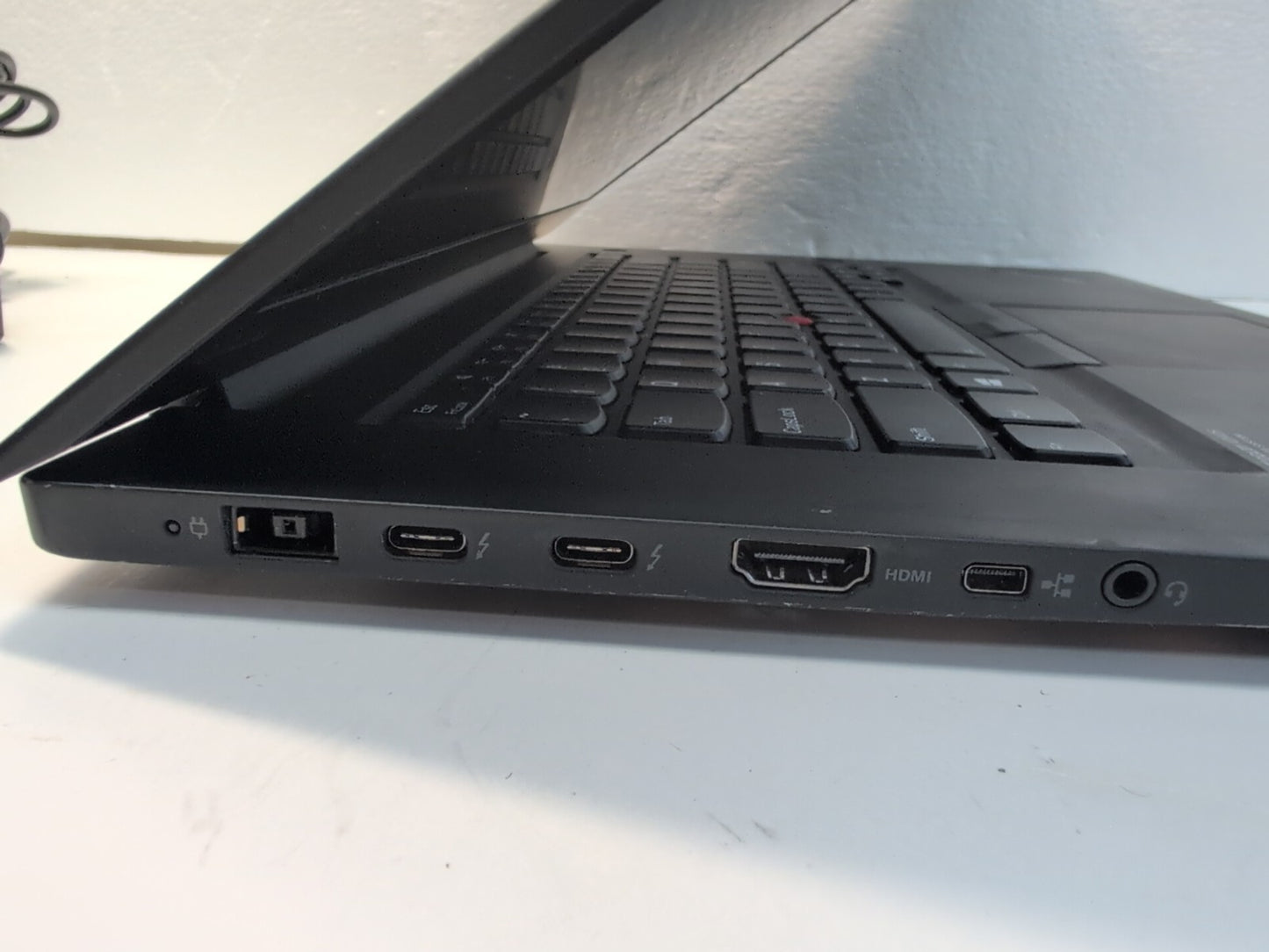 🔥 ThinkPad X1 Extreme 2nd i7-9TH Laptop NO RAM/SSD  (NO BOOT,  PARTS ONLY) -