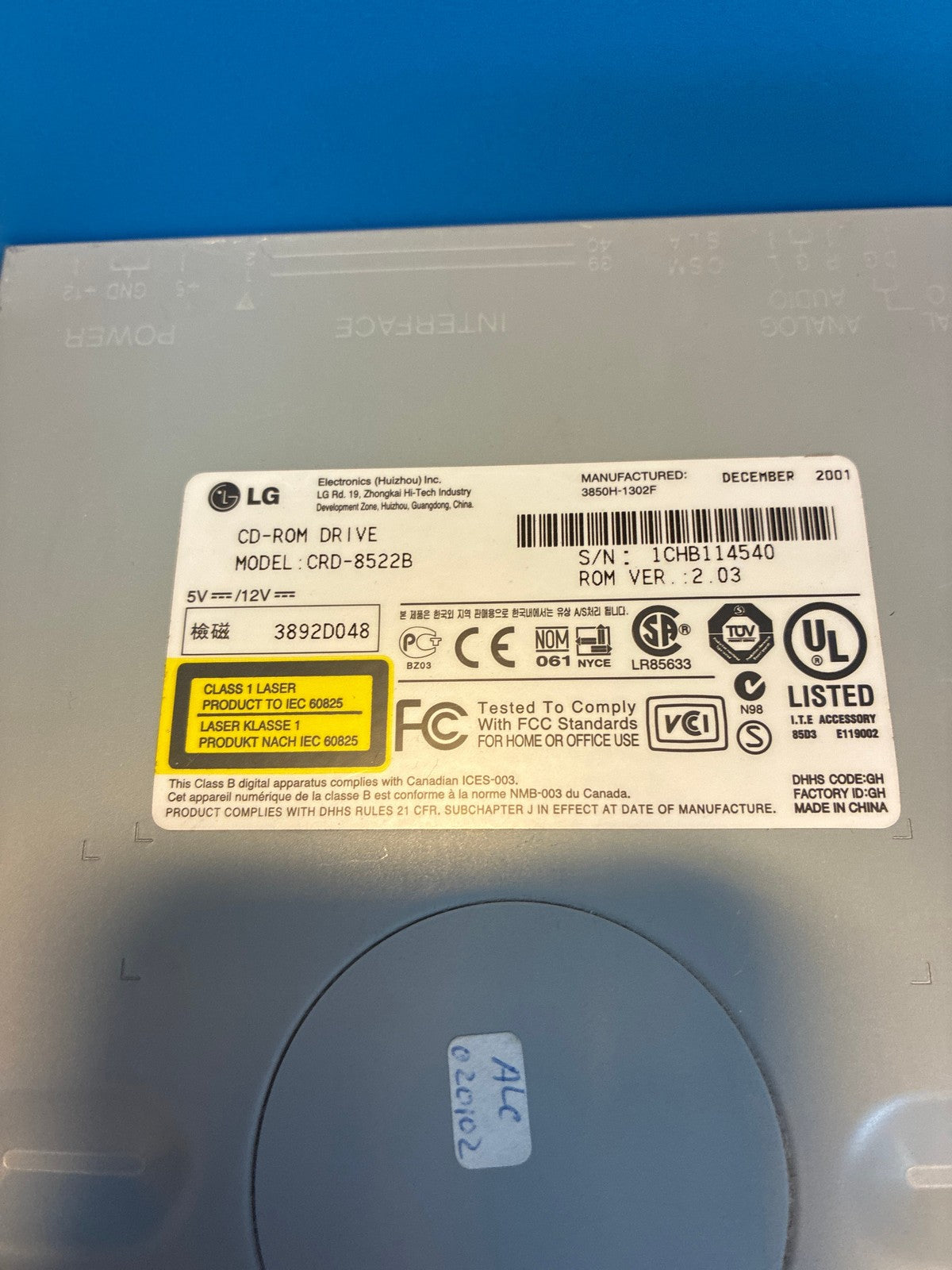 🔥 LG CRD-8522B 52X Internal CD-ROM Drive IDE/ATAPI Beige/Gray Vintage PC