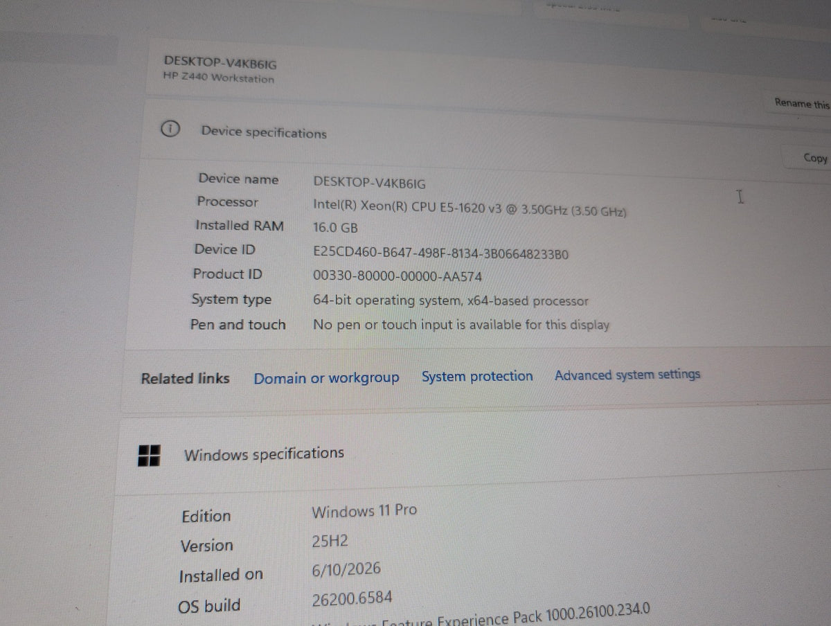 HP Z440 Workstation F1M49UT#ABA Xeon E5-1620 v3 16GB RAM 1TB HDD Win 11 Pro -