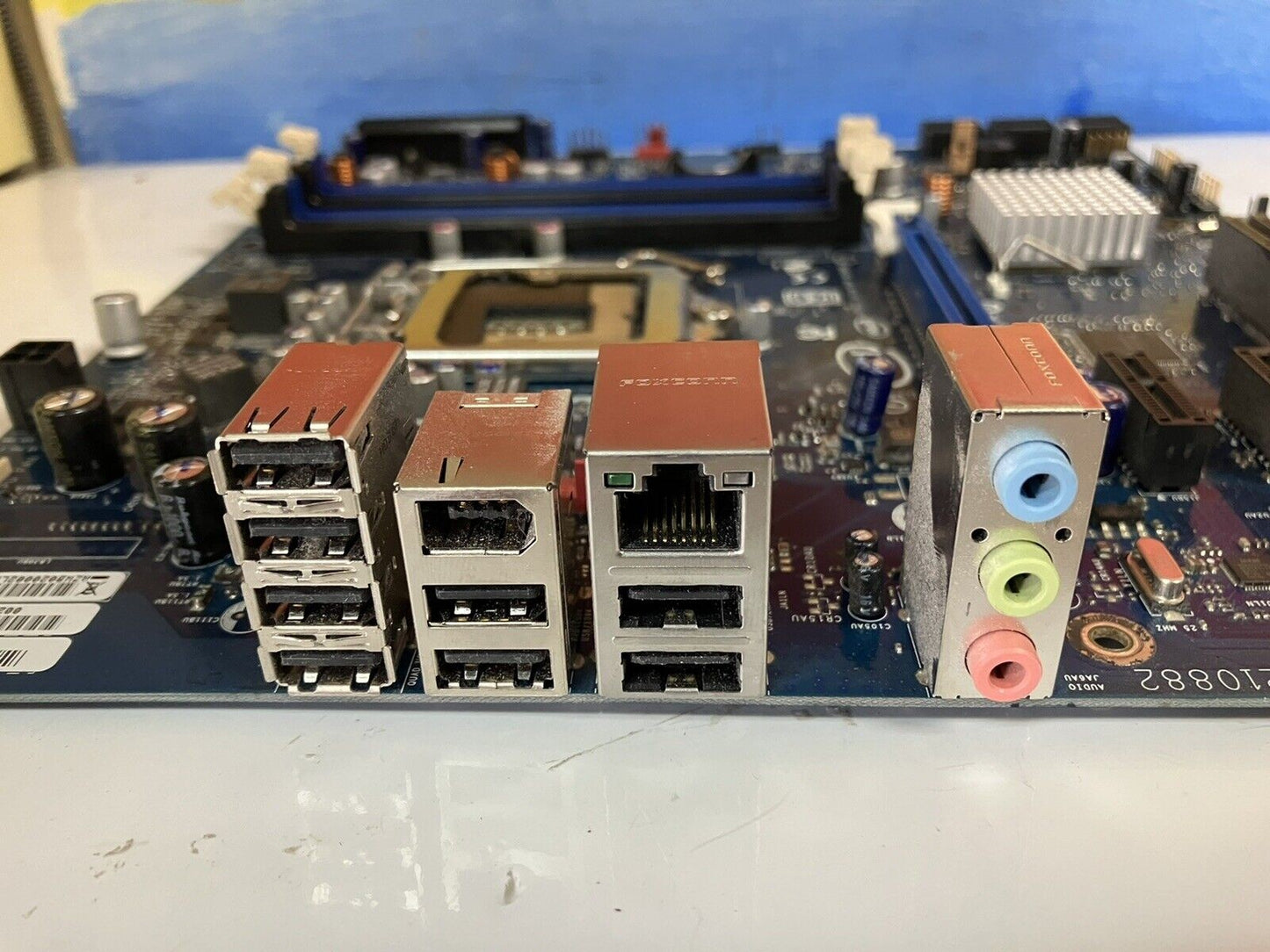 ~ Intel DP55WB E64798-207 Motherboard mATX Socket LGA1156 4 Slot DDR3