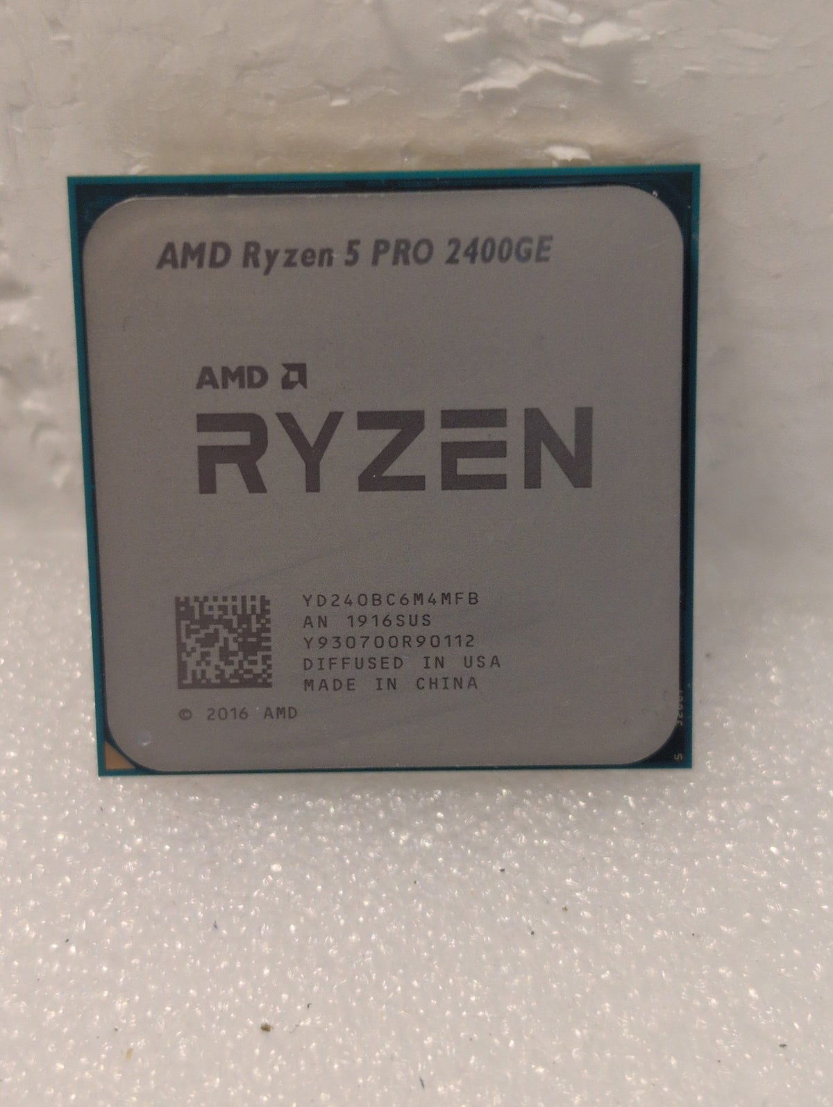 🎸 AMD Ryzen 5 PRO 2400GE YD240BC6M4MFB Quad-Core AM4 Socket Desktop CPU