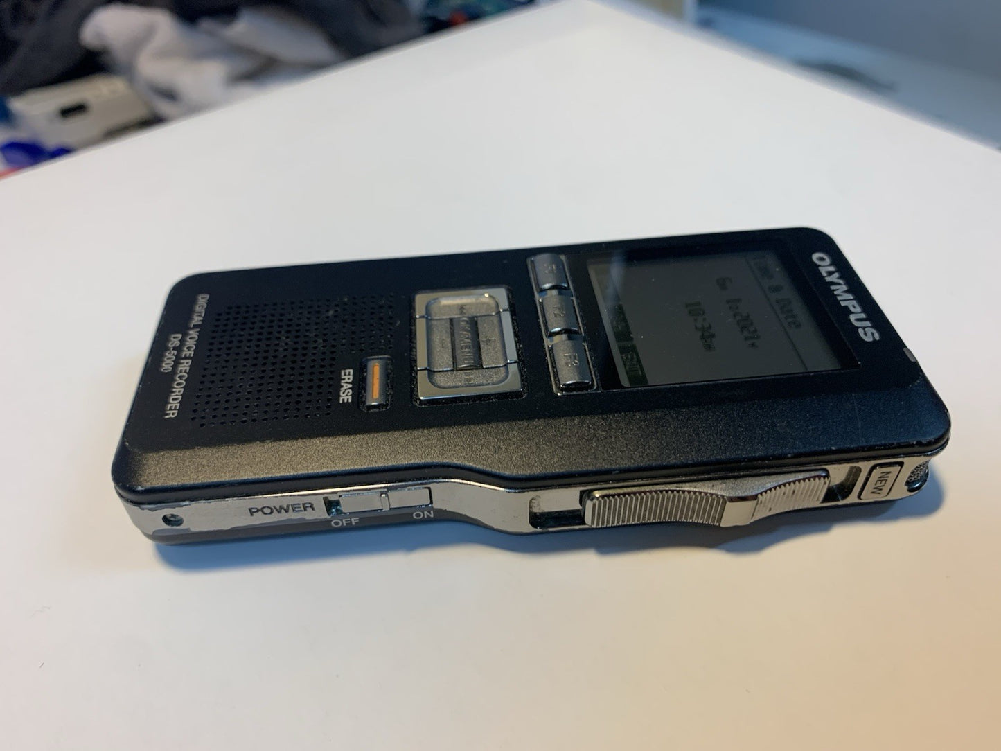Olympus DS-5000 Digital Voice Recorder Handheld Color Black