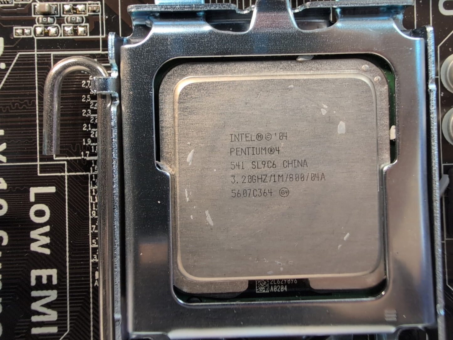 🔥 ASUS P5G41T-M LX Plus LGA 775 Intel G41 Micro ATX DDR3 Motherboard With CPU -