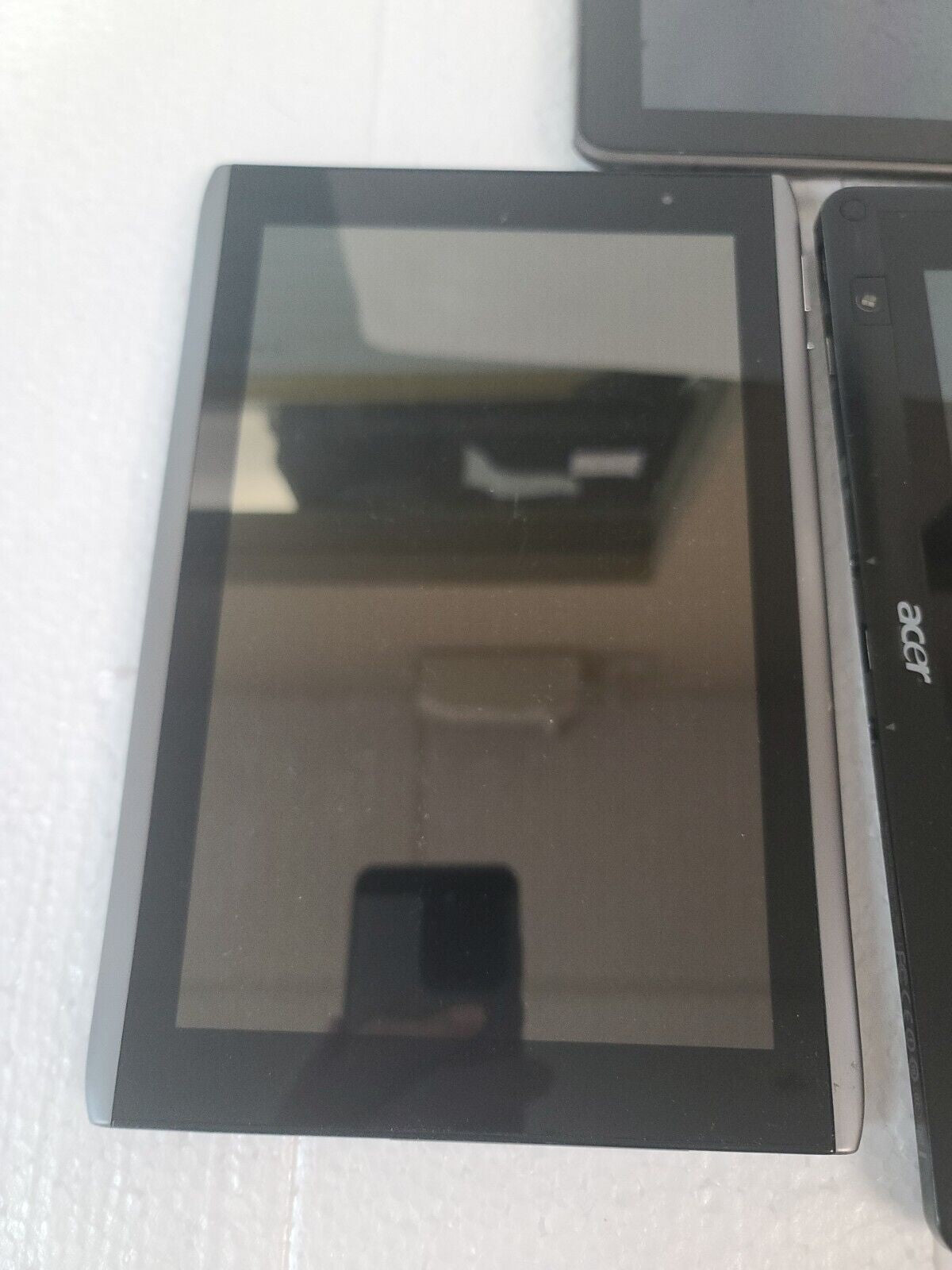 - (AS IS) 3x ACER 10-Inch Tablets