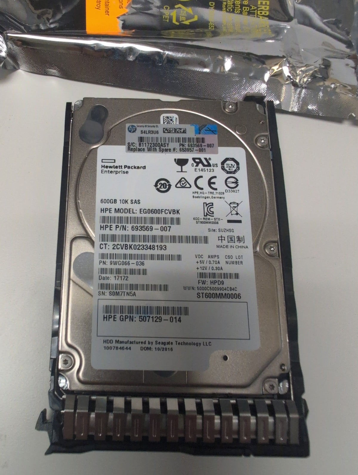 🎸 Unused HPE 600GB 10K SAS 2.5" Server Hard Drive EG0600FCVBK 693569-007 +Caddy