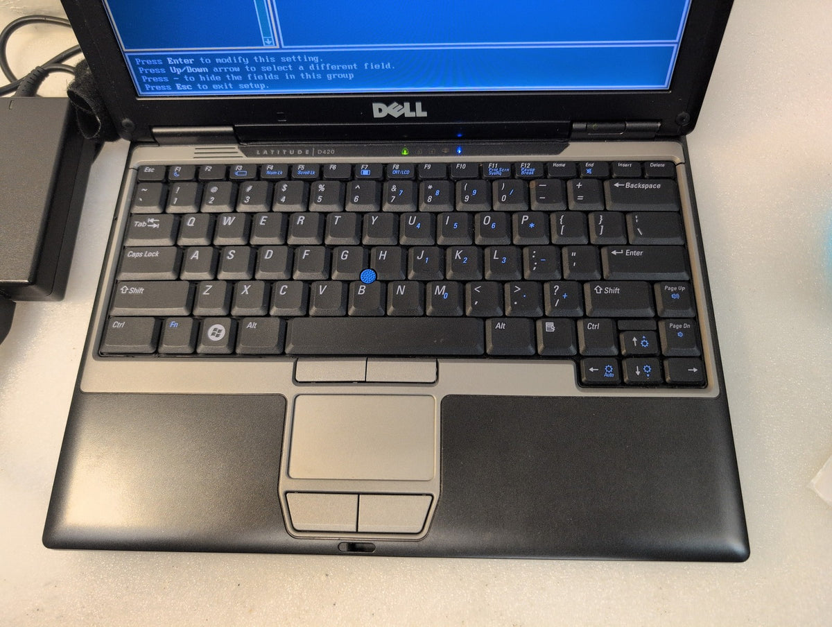 🎸 Dell Latitude D420 12.1" Laptop Intel Duo 1.20GHz 2.5GB RAM No HDD (AS IS)
