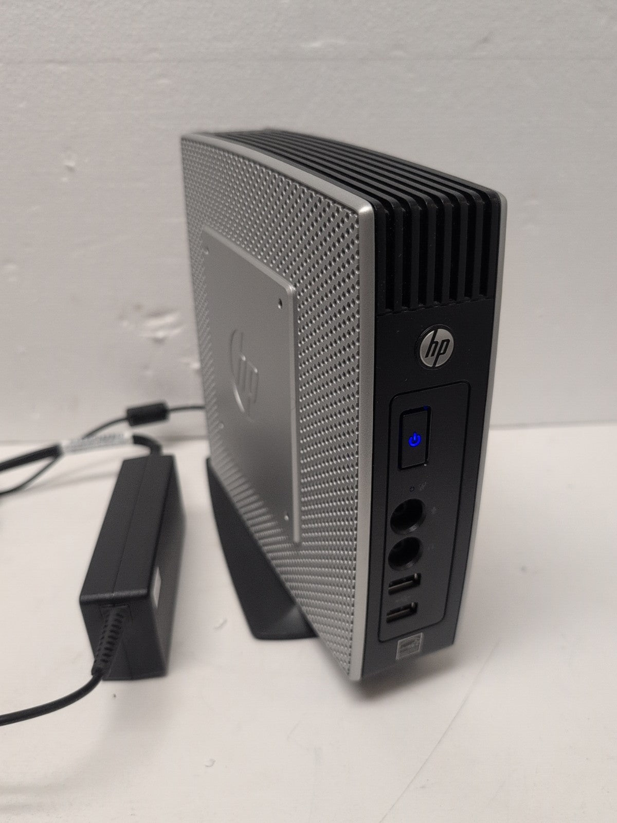 🔥 HP t510 Thin Client Via Eden X2 U4200 CPU / 2GB RAM/ 1GB Flash HDD/ NO OS -