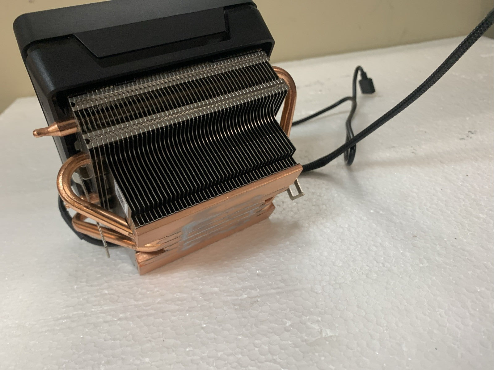 🔥 AMD Ryzen 5 AM4 CPU  RGB heatsink fan (only)