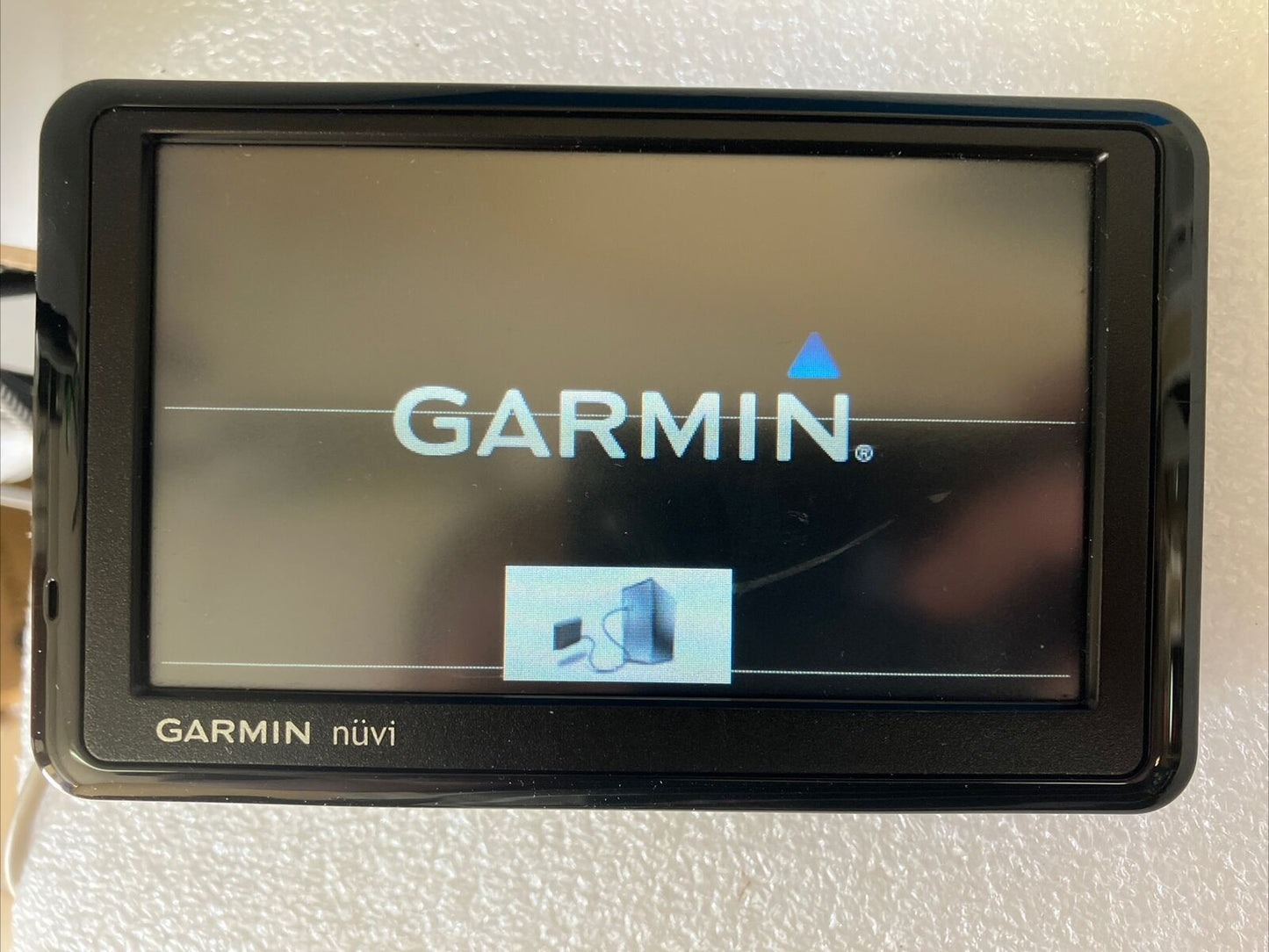 Garmin Nuvi 1390 5" Display GPS Navigation System Maps (Bad screen) ~