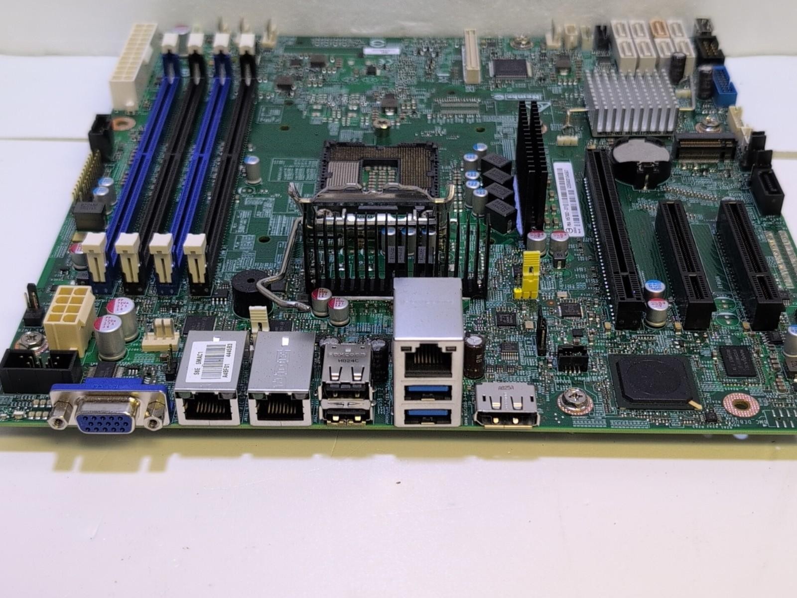 INTEL H57532-270/271 Server Motherboard 31S6EMB0090  Tested -