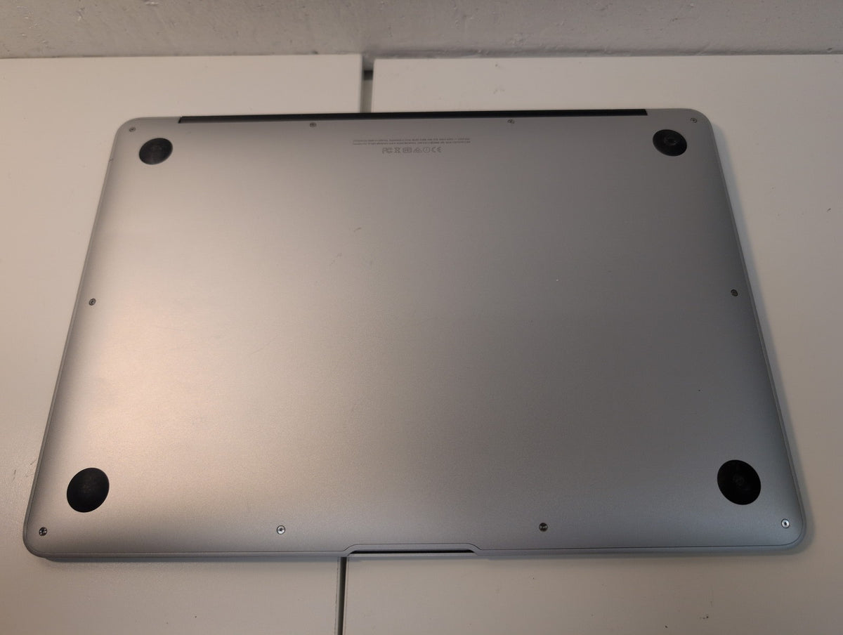 NICE Apple MacBook Air A1466 13" 2017 1.8GHz i5/8GB /128GB SSD (NO AC ADAPTER) -