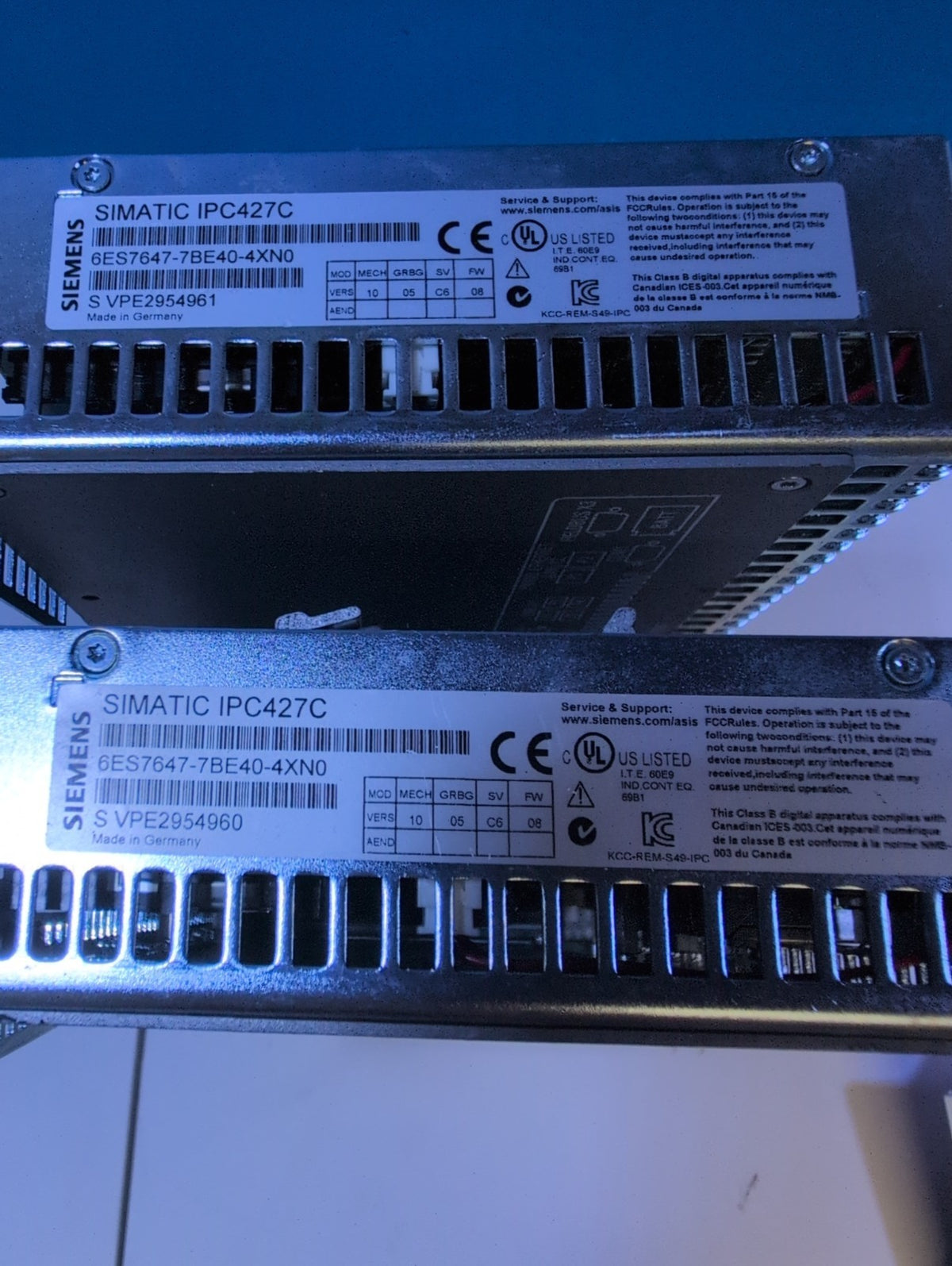 2x SIEMENS SIMATIC MICROBOX PC IPC427C 6ES7647-7BE40 C2D CPU/4GB (NO CF CARD) -