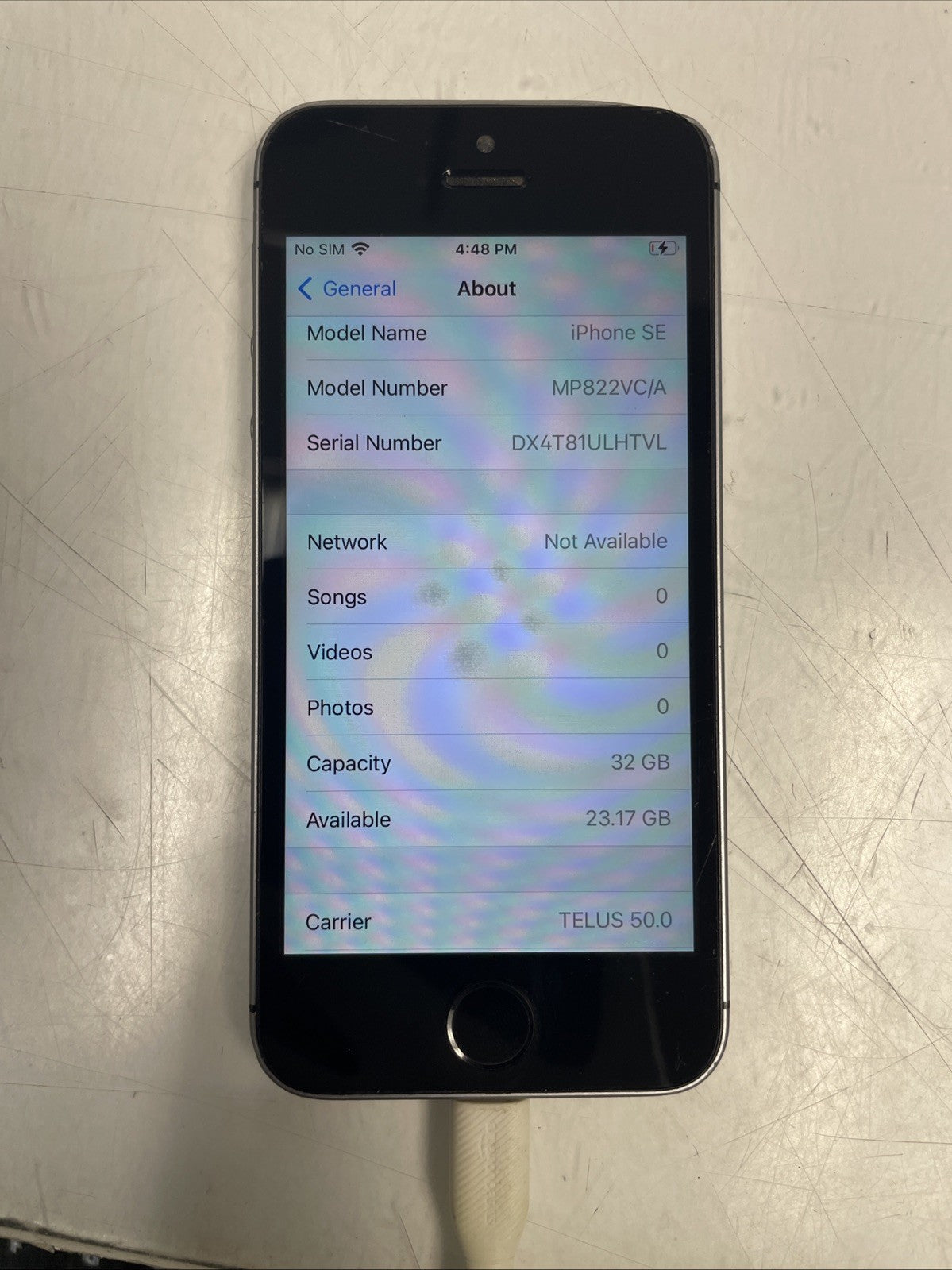 🔥Unlocked Iphone SE 32G Scratched Screen Bent Corner 83% BAT Carrier:Telus +