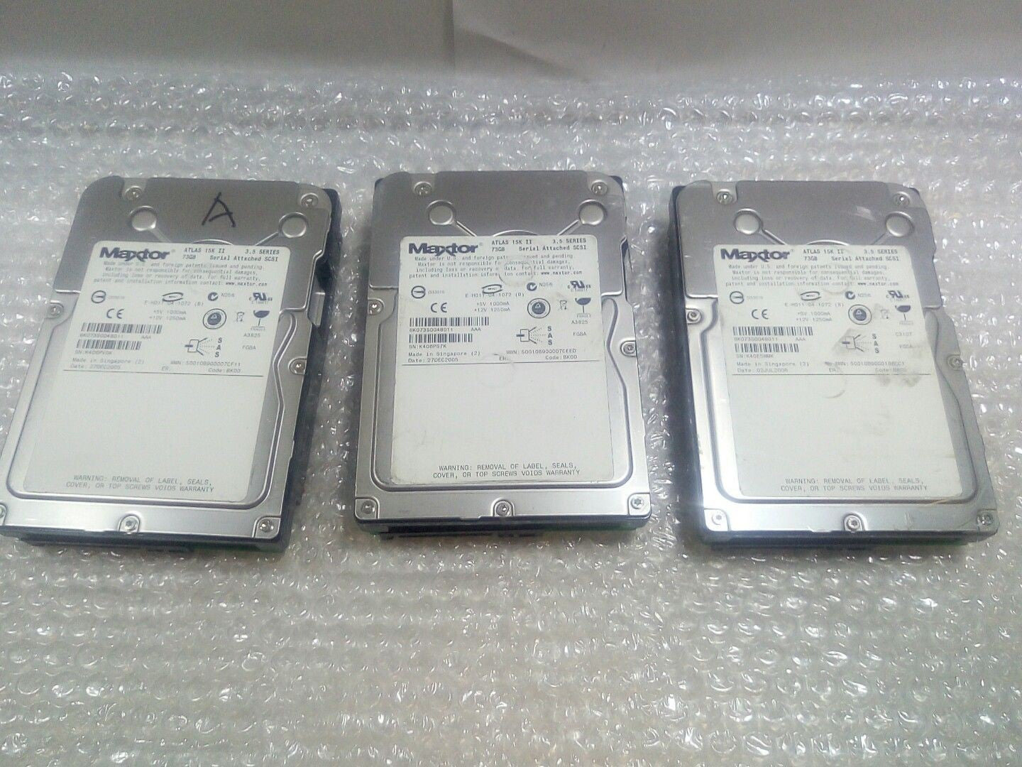 - LOT OF 3  Maxtor Atlas 8K073S0  15K II 73GB  SAS Hard Drive @@@