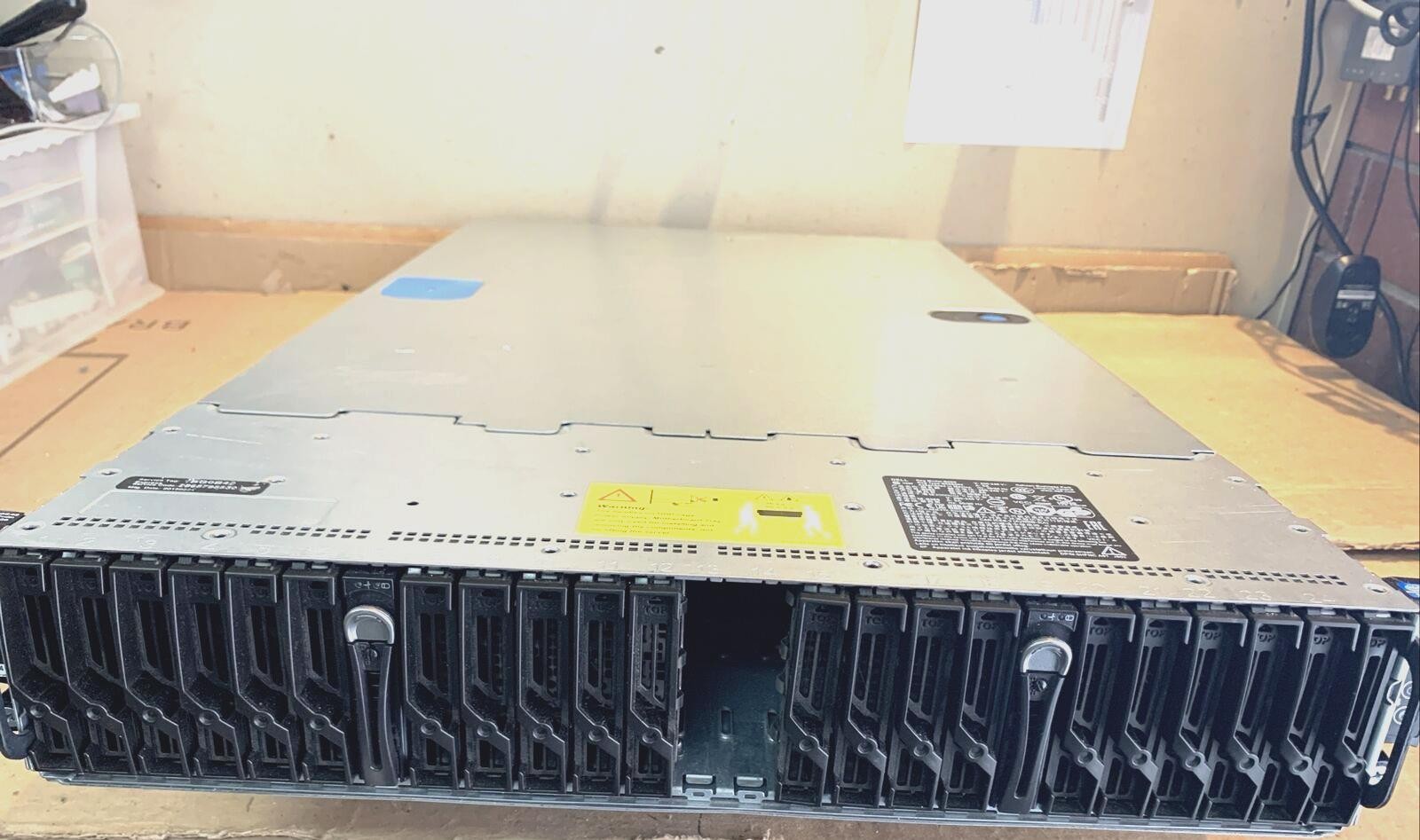 Dell PowerEdge C6220 II 4 Node 24 Port (8x) Xeon E5-2680 v2 / 512GB RAM / 2x PSU