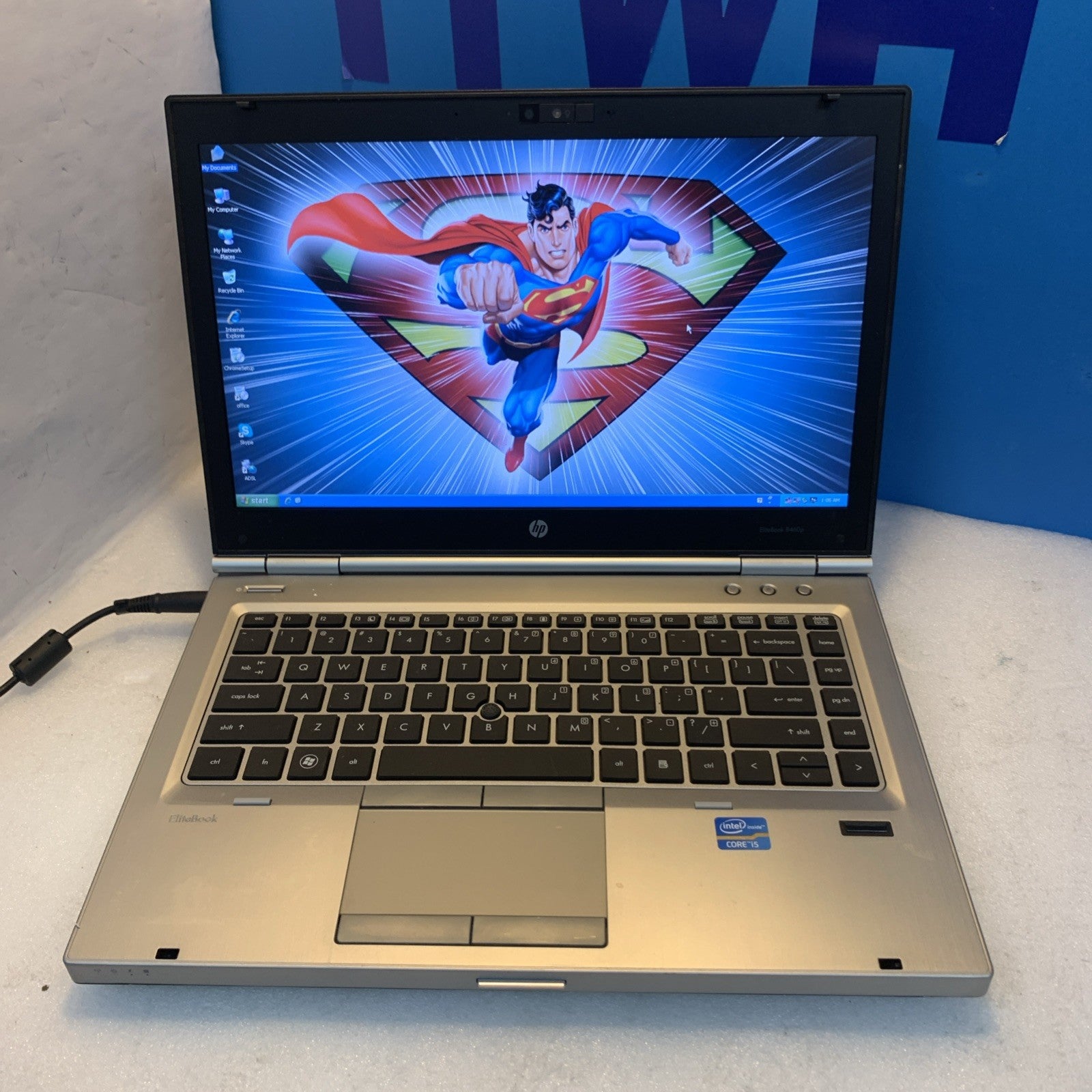 🔥 HP Elitebook 8460p 14" CPU 4GB FireWire DP WiFi Bluetooth Webcam Win XP SP3