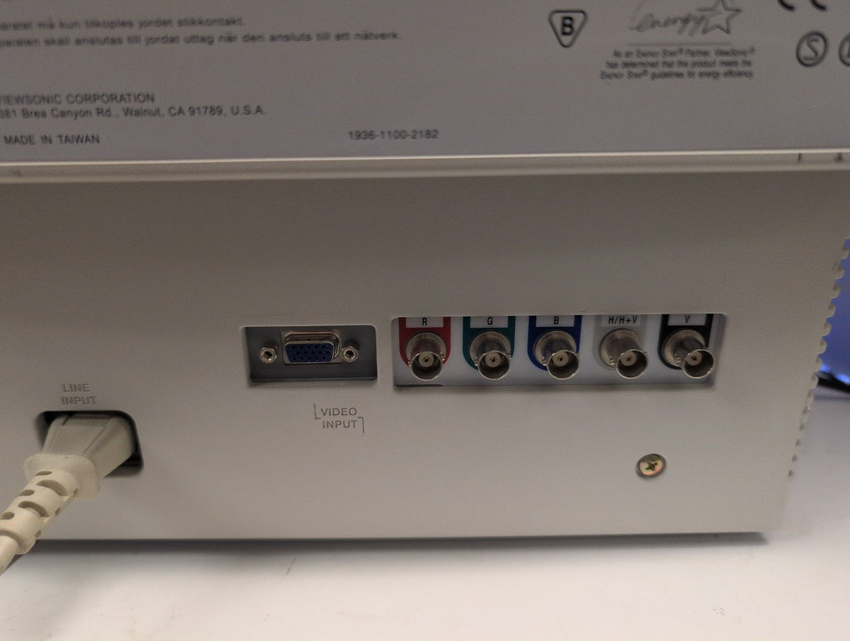 🎸ViewSonic Professional P225f VCDTS22074 22" CRT Monitor BNC VGA FLAT 2048x1536