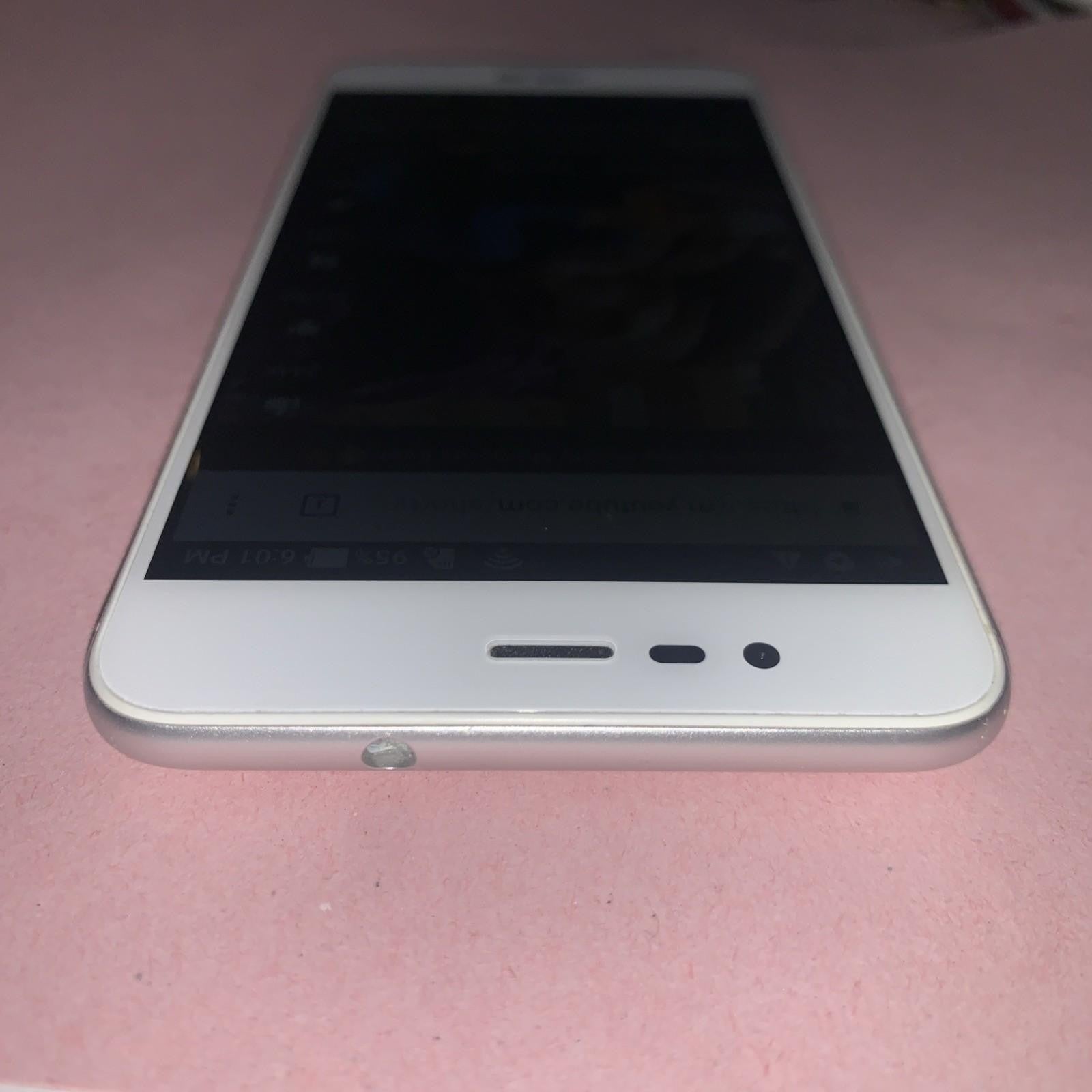 Nice ~ Asus Zenfone 3 Max (X008DC) 16GB - White- Dual Sim GSM Unlocked