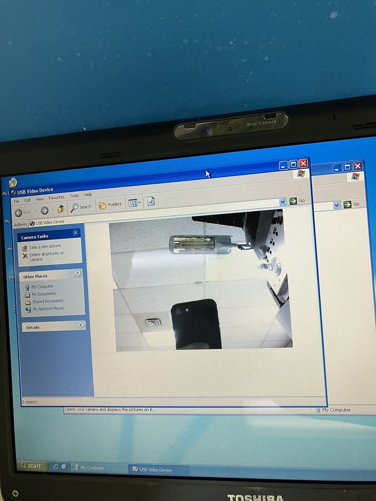 Toshiba Satellite Pro U400 13.3" Laptop C2D T5870 3GB RAM, 300GB Windows XP SP3