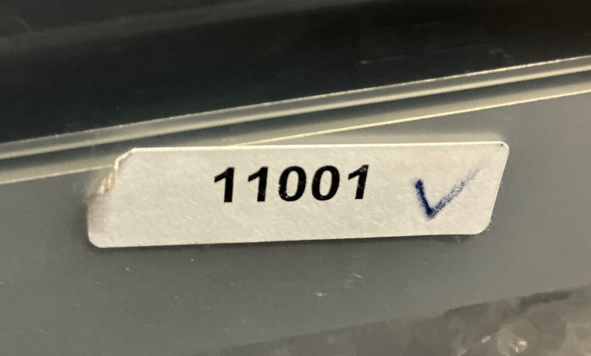 Garmin Nuvi 1390 5" Display GPS Navigation System Maps (Bad screen) ~