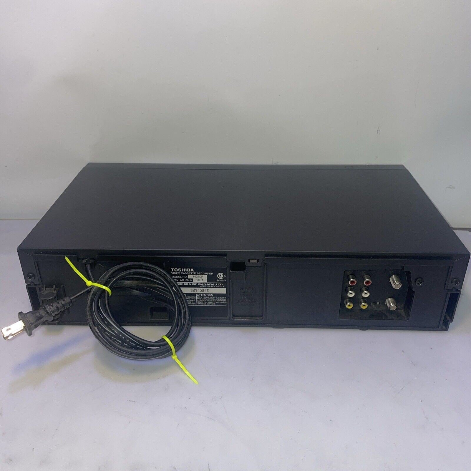 Toshiba W625CF 4 Head VHS VCR Recorder Player (No Remote)