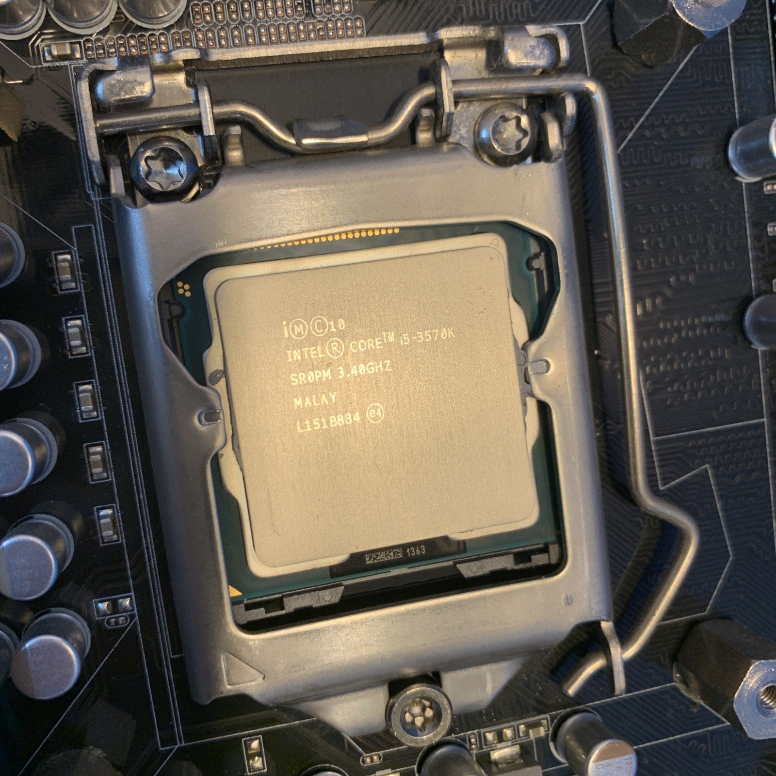 ASUS P8Z68-V GEN3 LGA1155 ATX Motherboard PCIe 3.0 DDR3 + i5-3570K CPU Tested