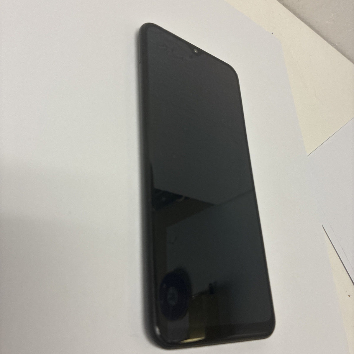 🔥 Galaxy A20 or A20e cell phone ( read listing)