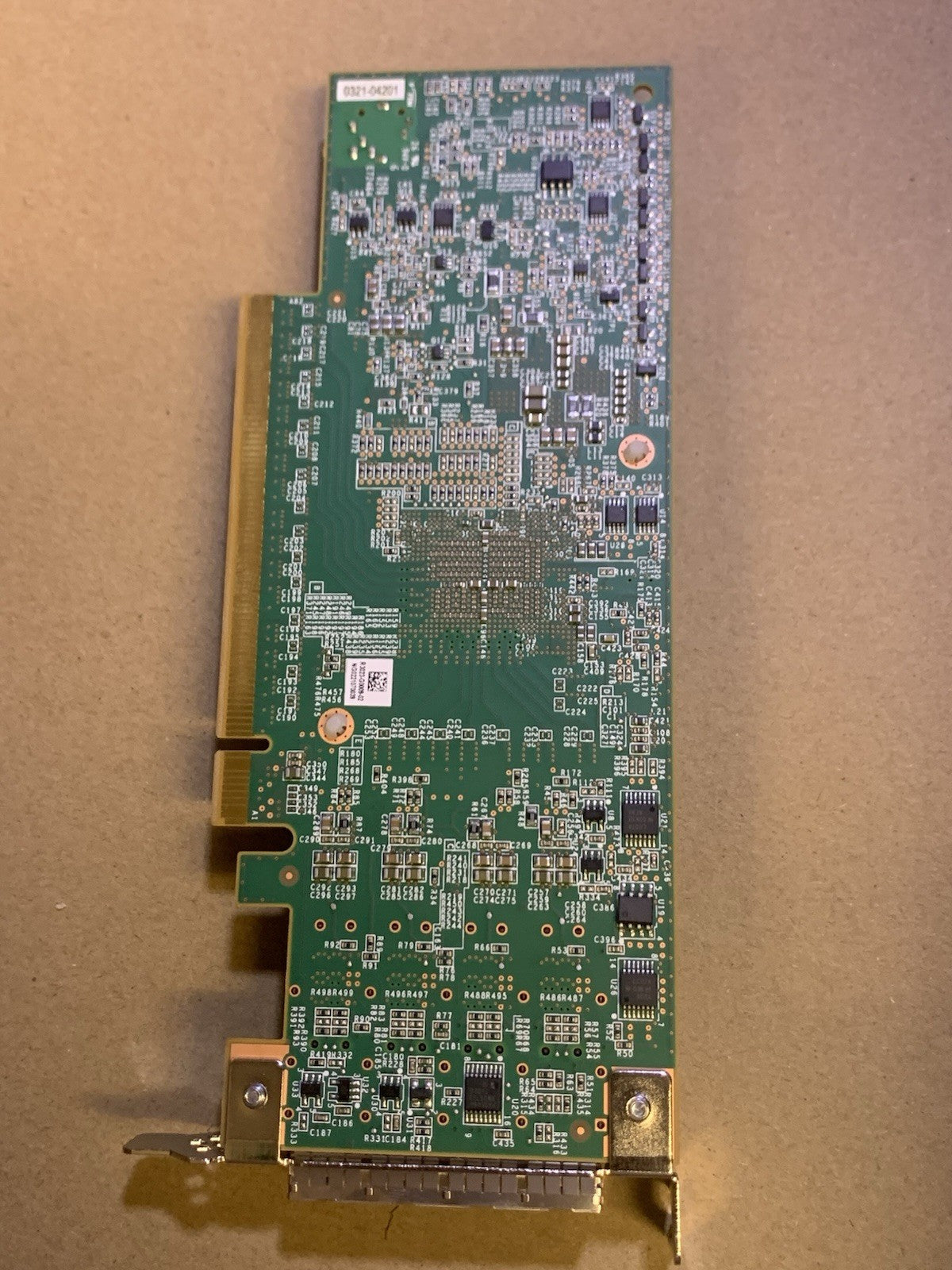 SAS3 HBA PCIe 12GB Controller 4-Port Mini-SAS HD SFF-8643 R3023-F9005-01  V.06