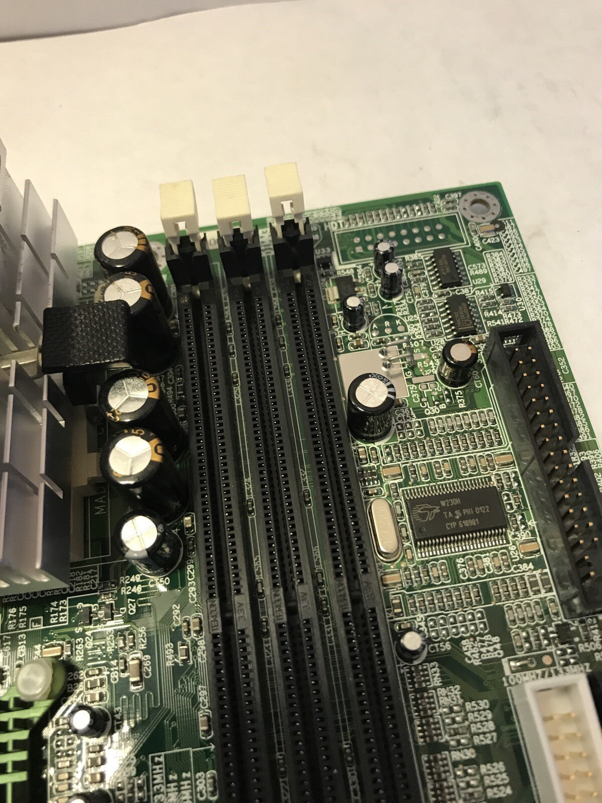 Vintage Compaq Presario 5000 5106CA AMD Athlon 1.2GHZ desktop motherboard UMAVE2