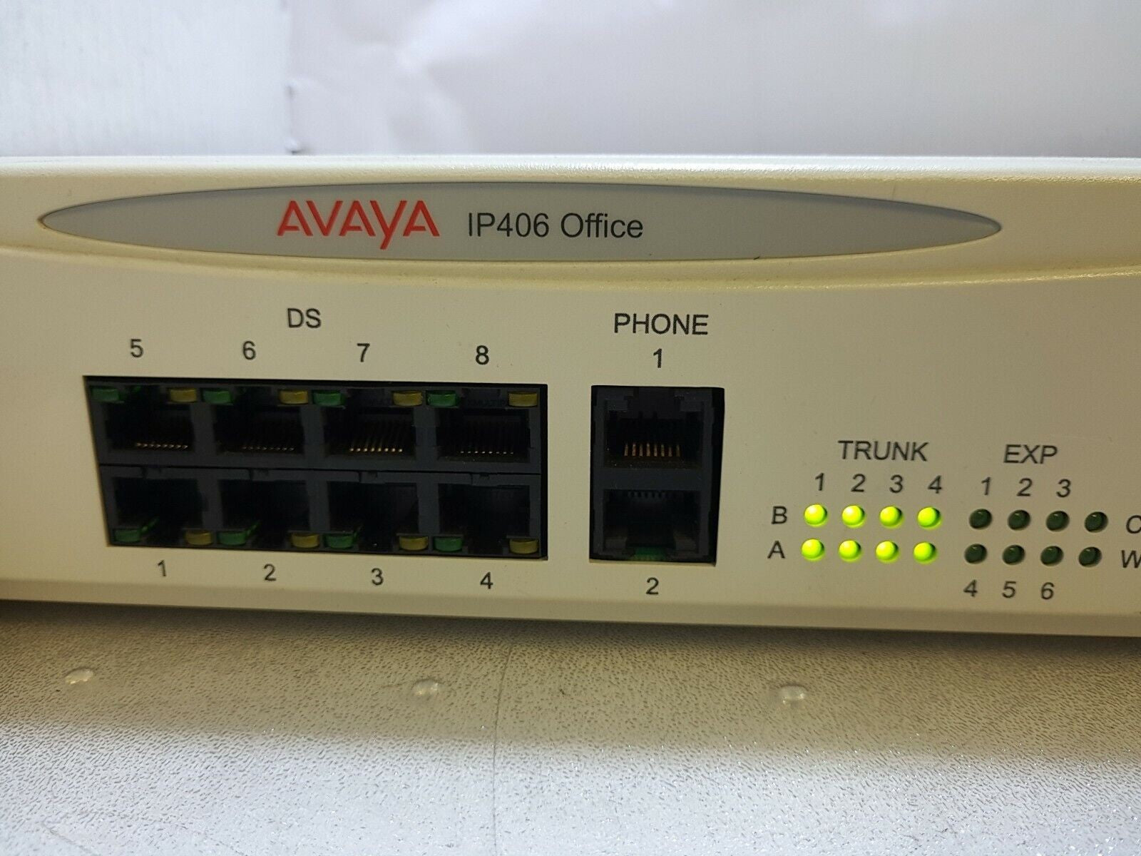- AVAYA IP406 OFFICE DS V2 MU-LAW-PCS  Phone System Voicemail Controller w/AC